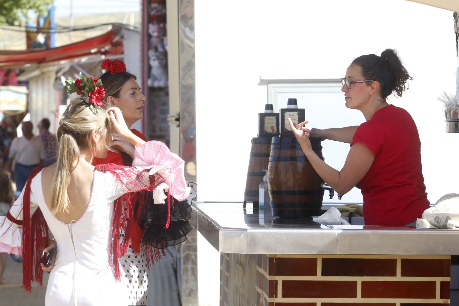 El ambiente del lunes de la Feria de Córdoba, en imágenes