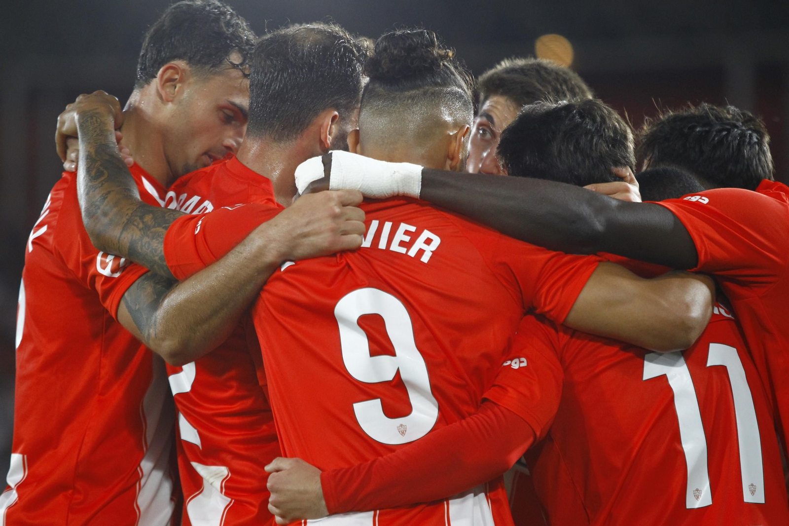U.D. Almería-Racing de Santander, en imágenes