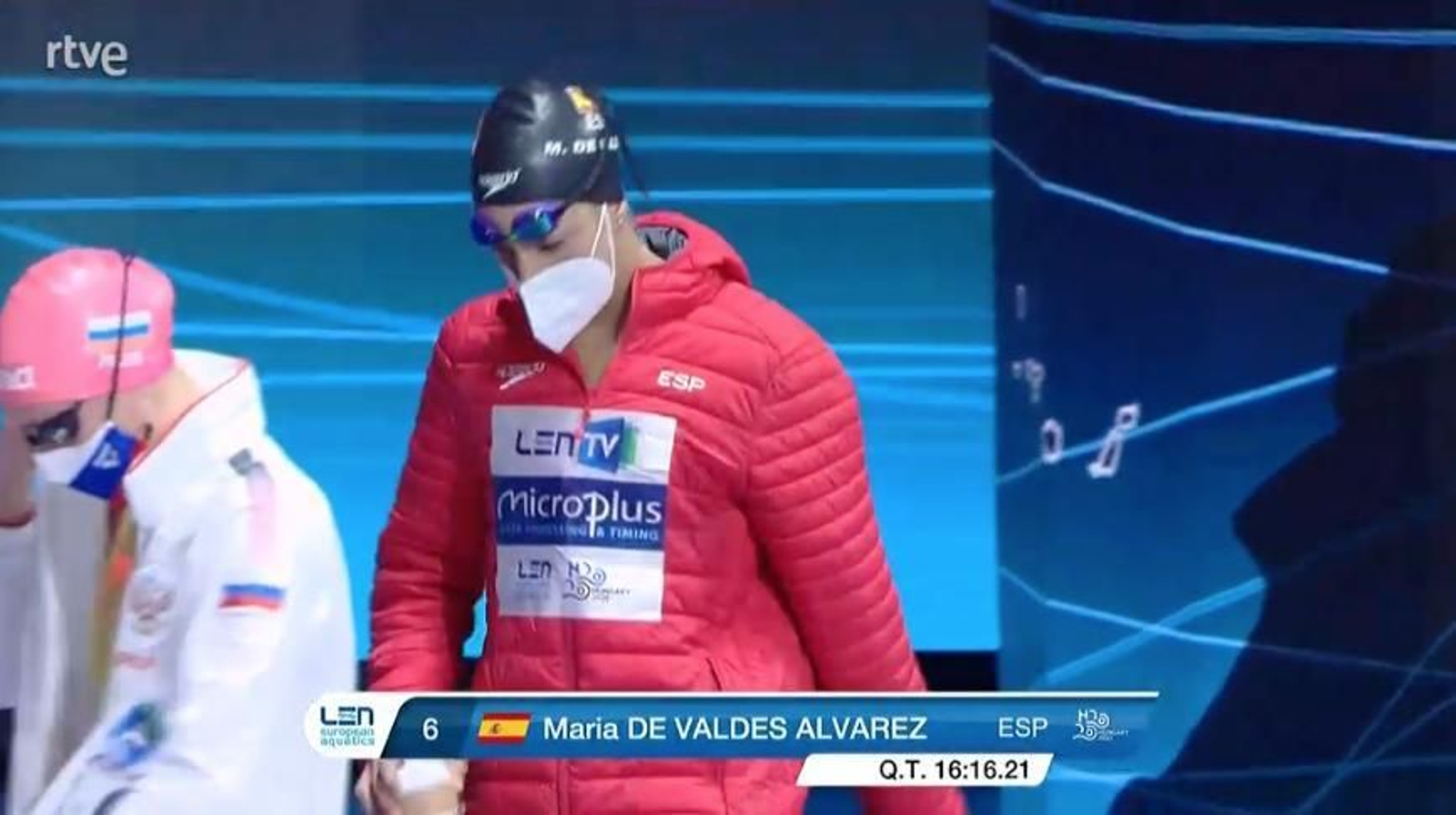 María de Valdés, antes de la prueba de 1.500 en Budapest.