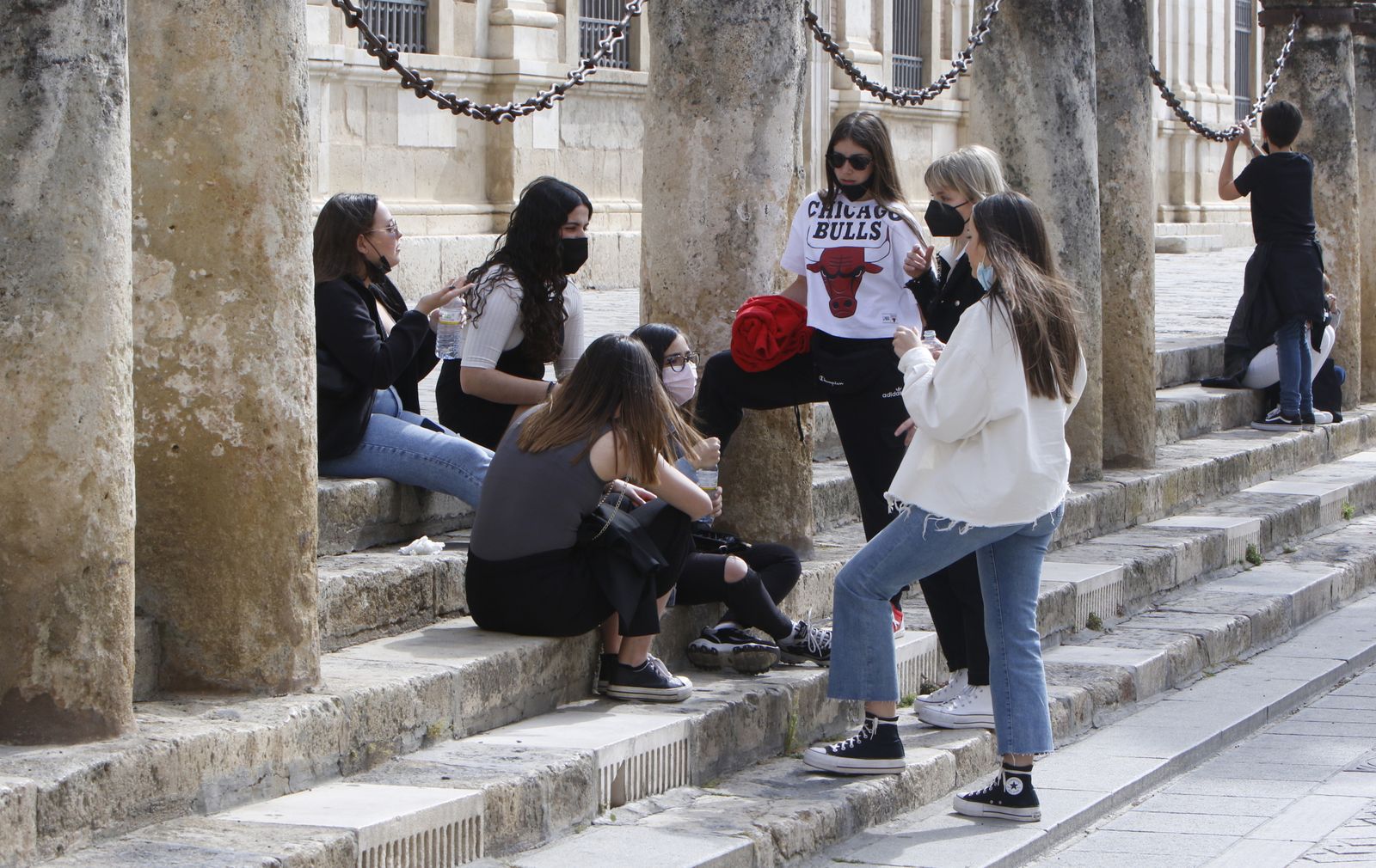 Ambiente en el festivo fin de semana en Sevilla