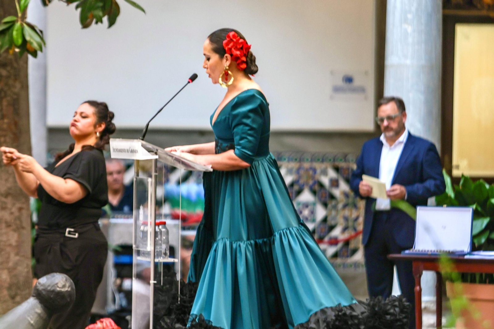 Las mejores imágenes del pregón que marca el inicio de "los días más grandes de Granada"