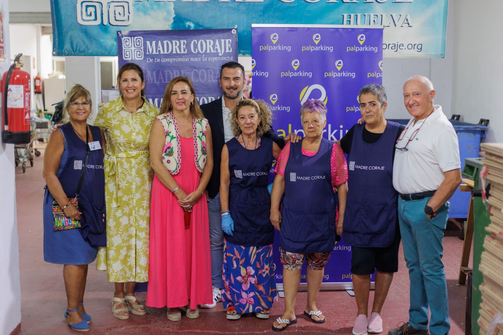 Firma del convenio entre Palparking y Madre Coraje.