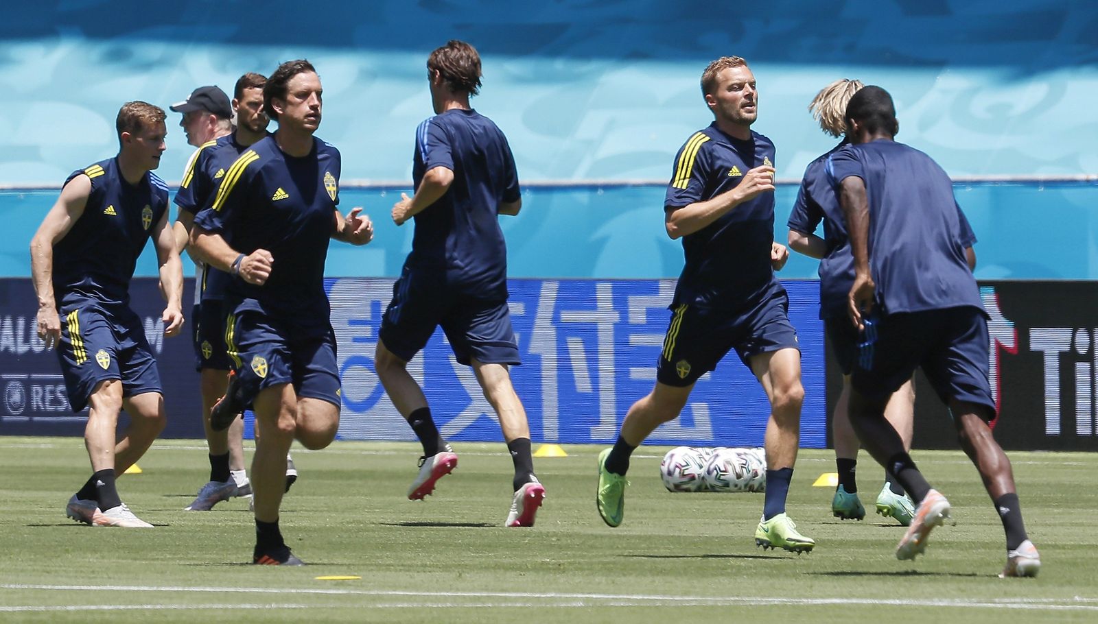 ¡Suecia entrena a las 14:30 en La Cartuja con 33 grados!