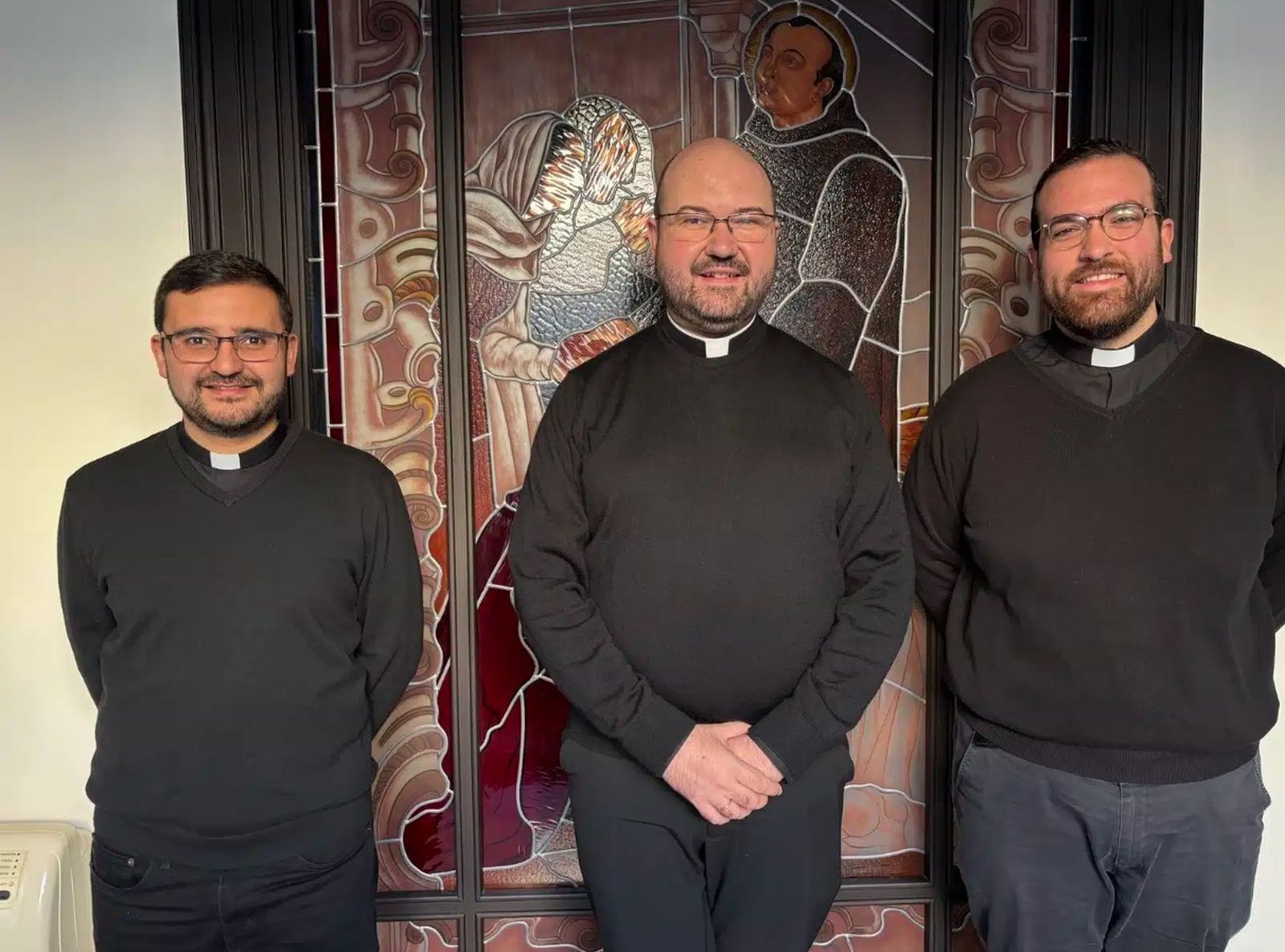 Los tres nuevos sacerdotes de la Diócesis.