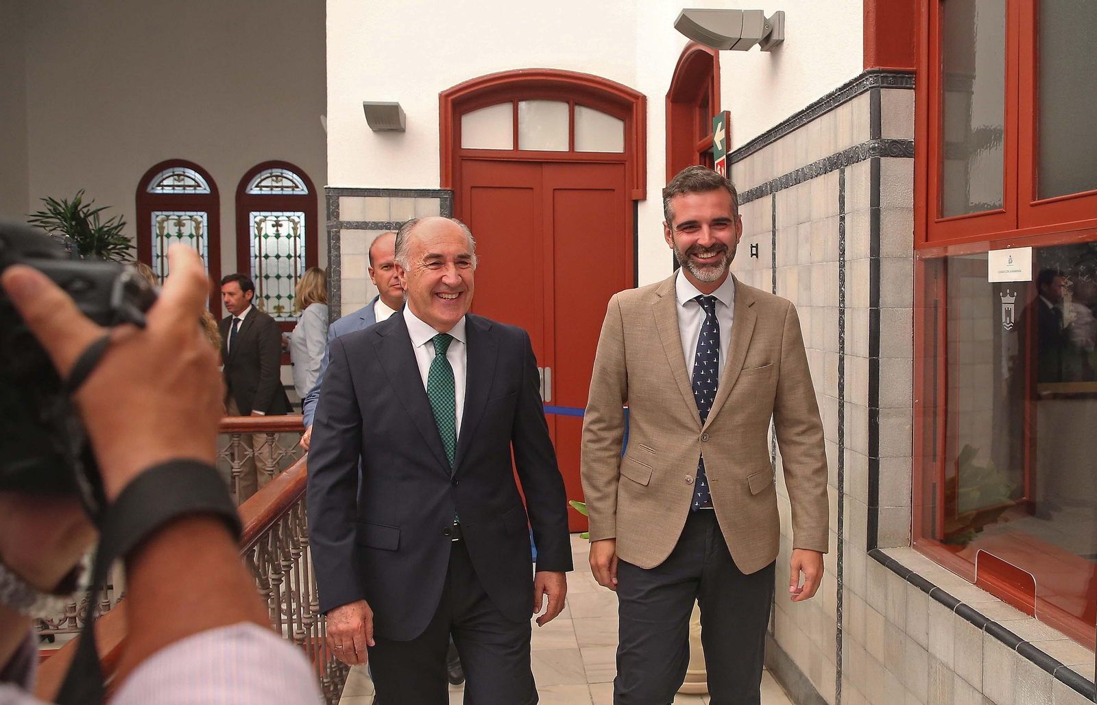 Imágenes de la visita institucional de Ramón Fernández - Pacheco al Ayuntamiento de Algeciras