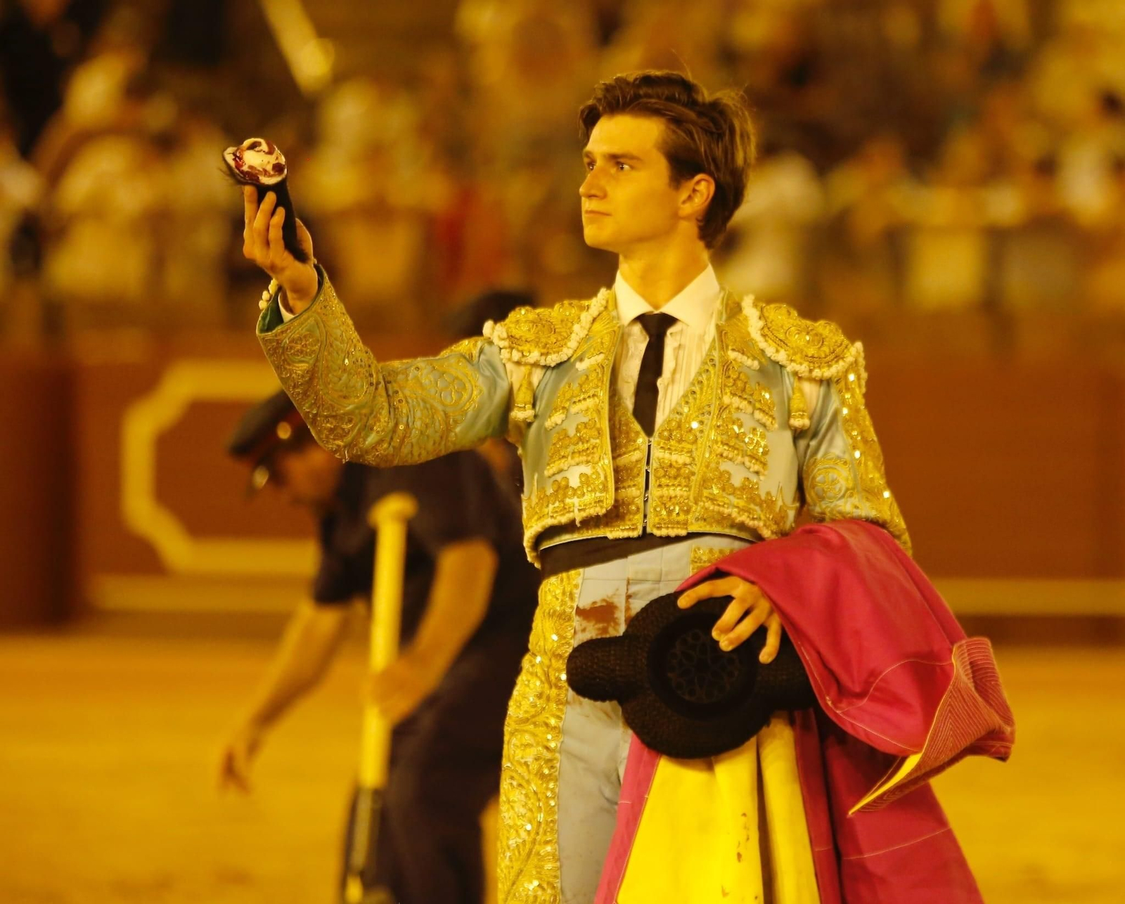 Ruiz Velasco mostró una extraordinaria proyección como torero, más allá del trofeo que paseó.