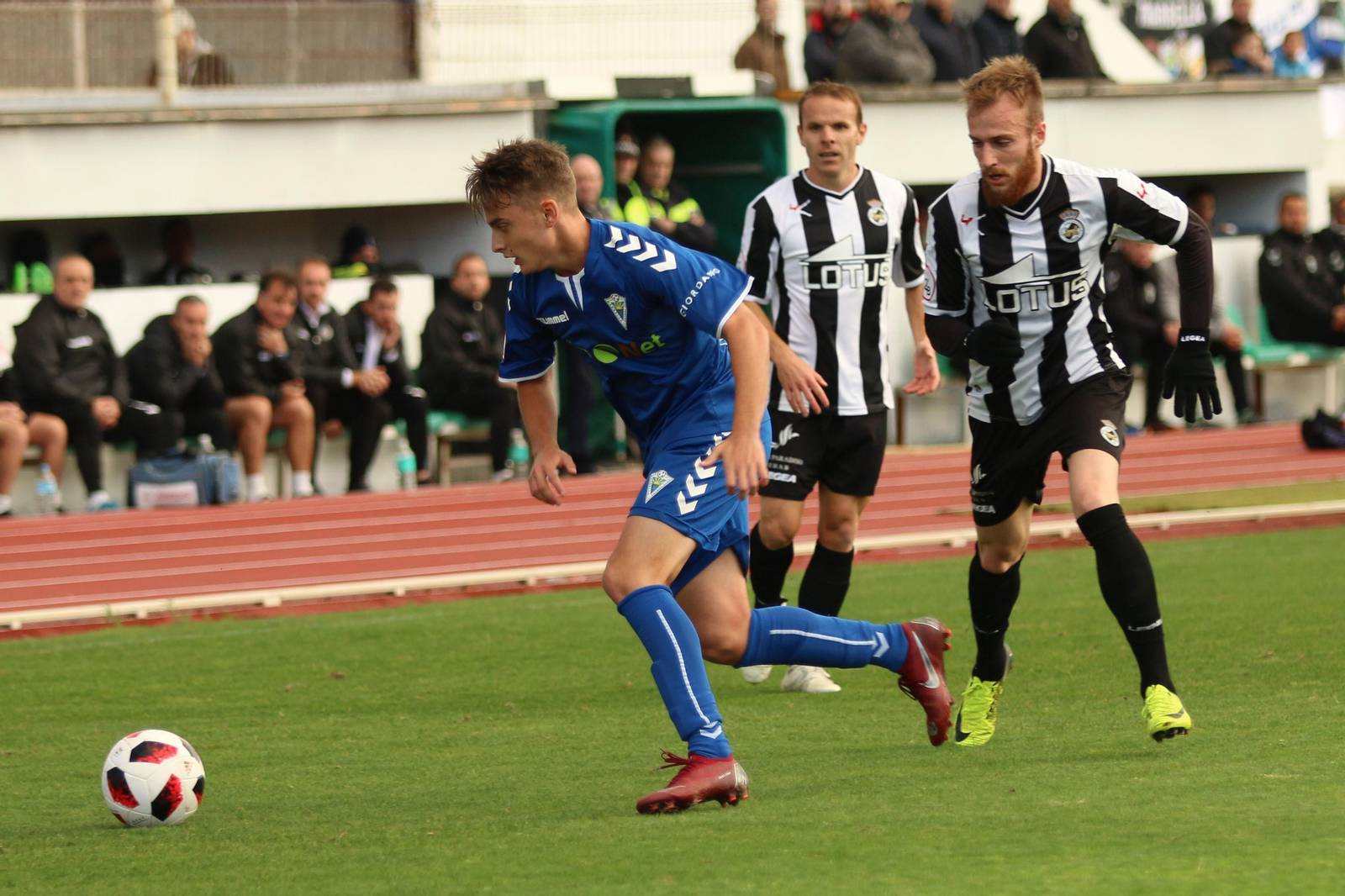 Manu Molina, en el Balona-Marbella FC.