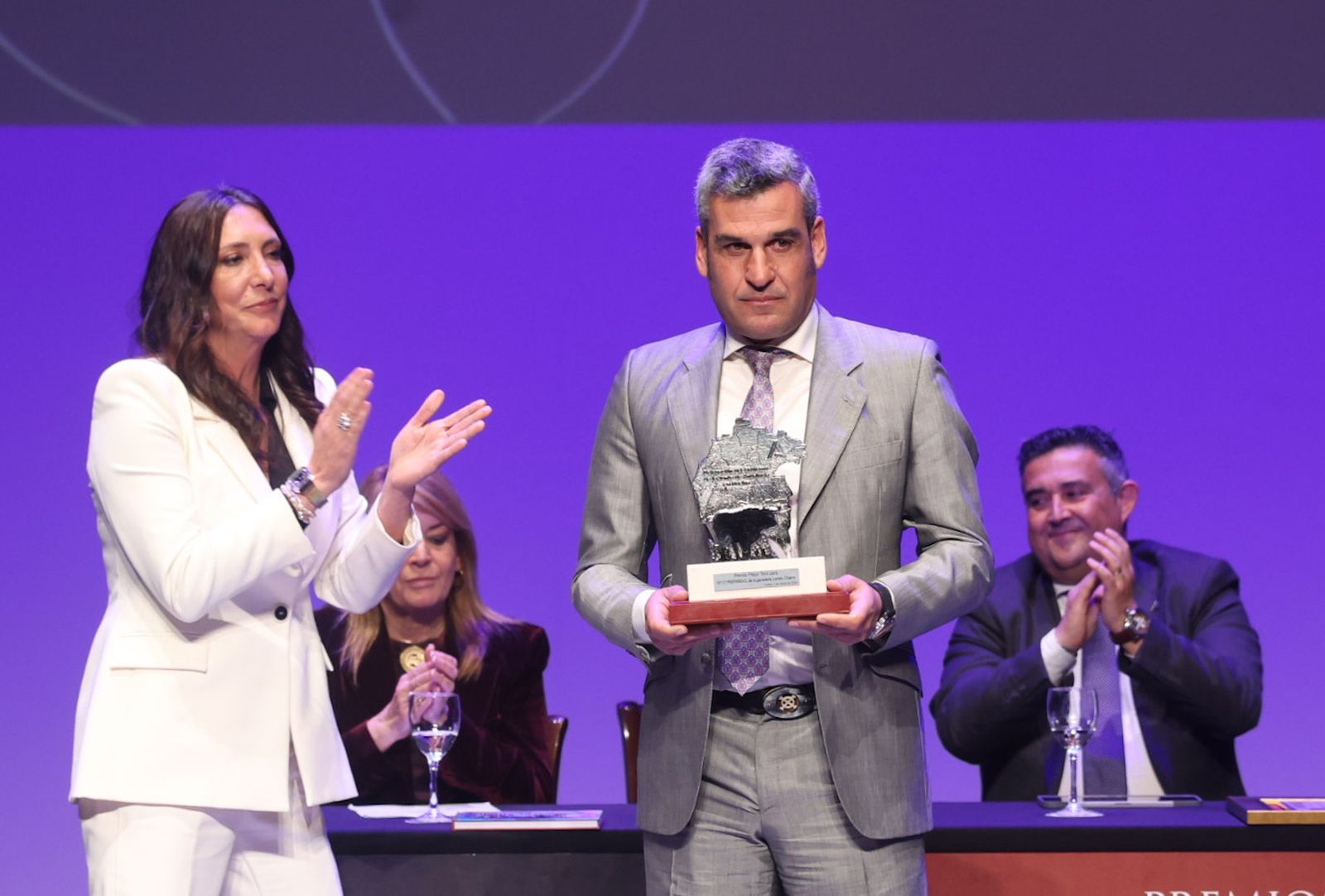 Fotografías de la entrega de los Premios Taurinos Provinciales
