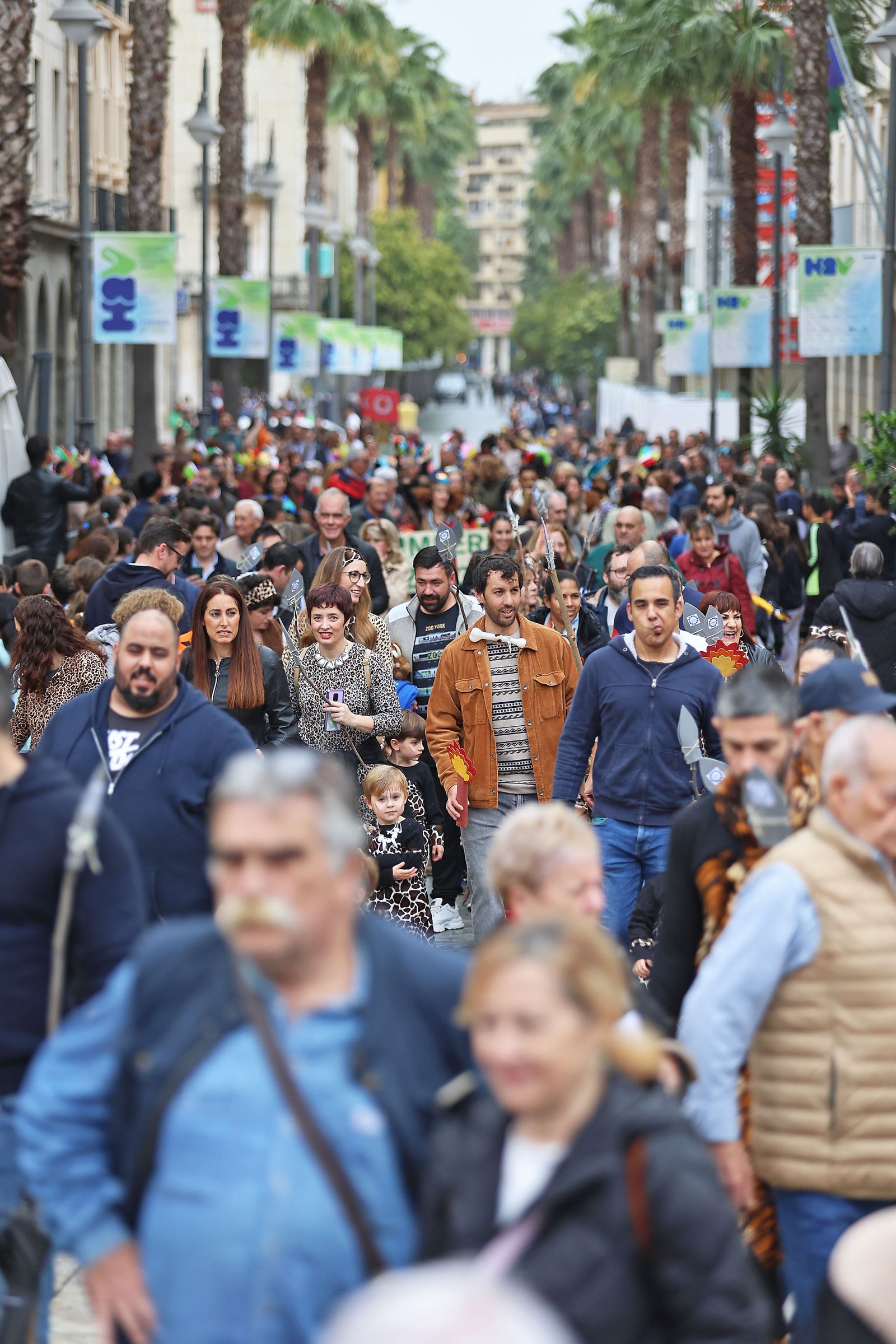 Imágenes del desfile “Un paseo por la historia”  de los niños del colegio Funcadia de Huelva