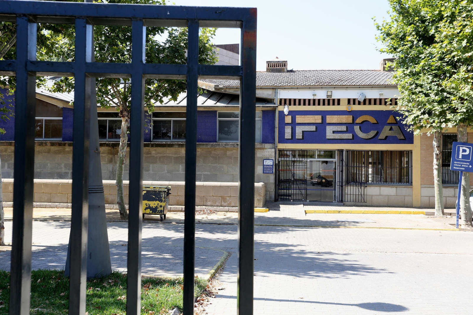 Exterior de las instalaciones de Ifeca