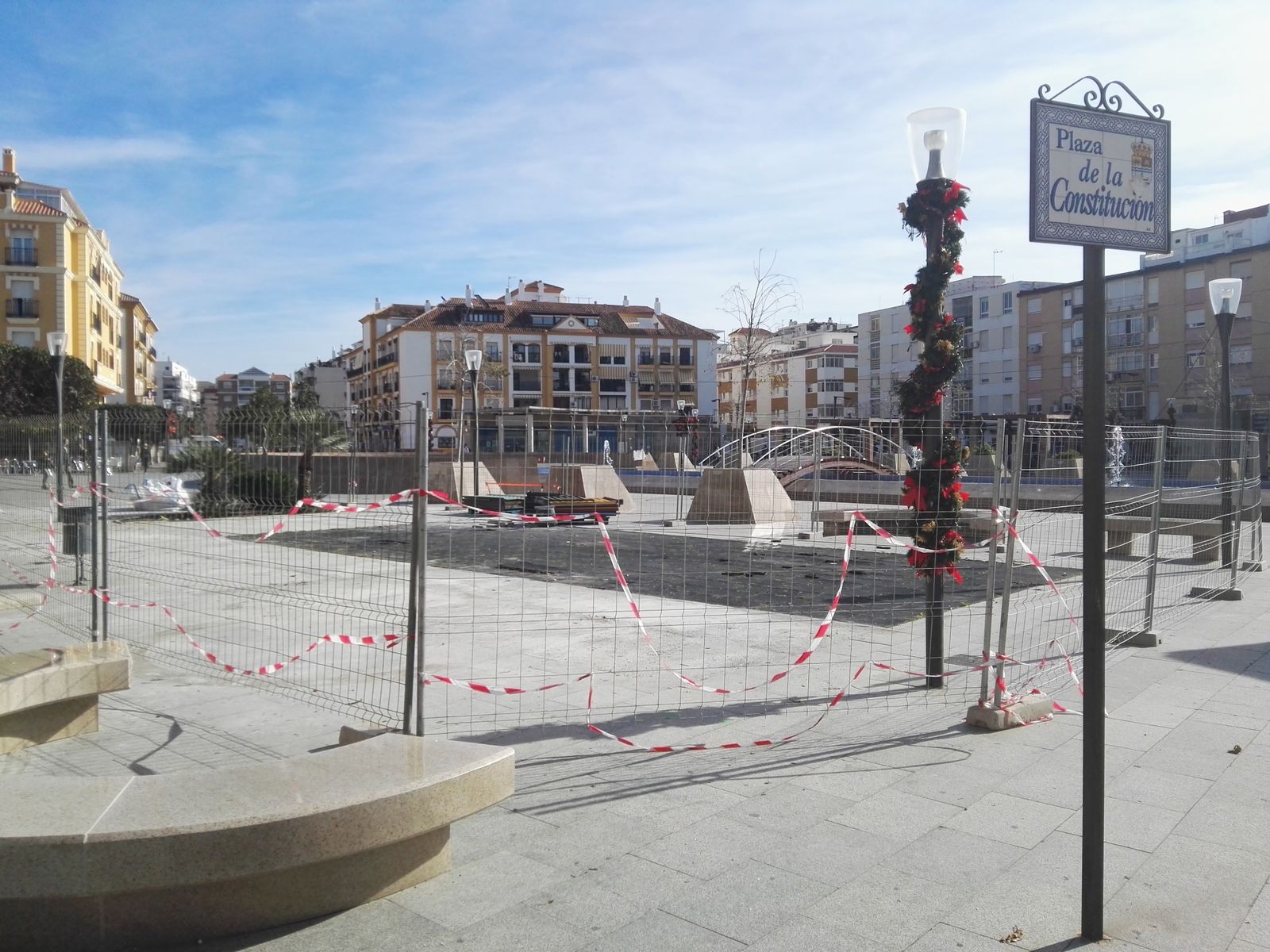 Plaza de la Constitución donde se ubicará el nuevo parque infantil.