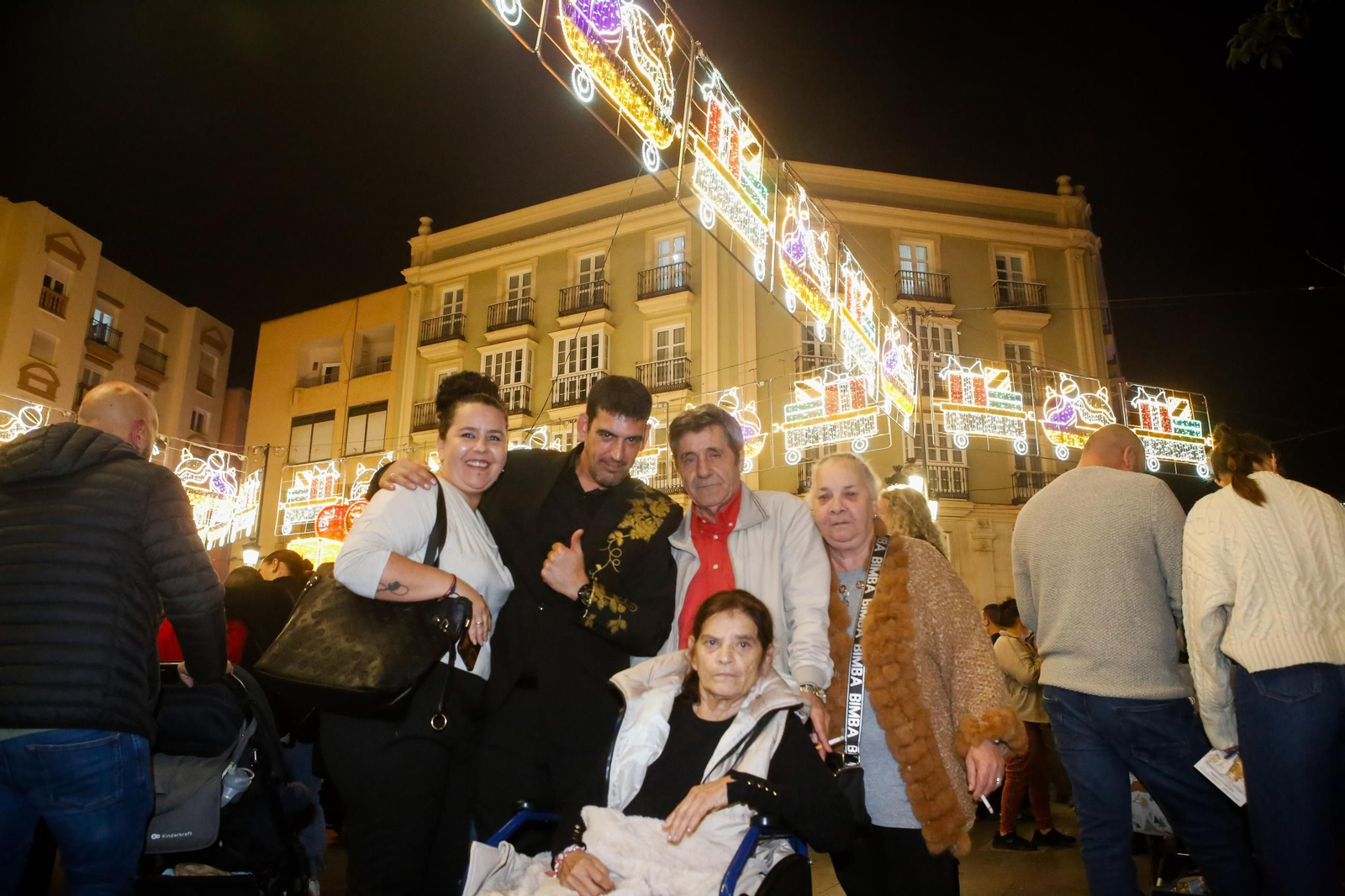 Las fotos del encendido del alumbrado navideño en La Línea Las fotos del encendido del alumbrado navideño en La Línea