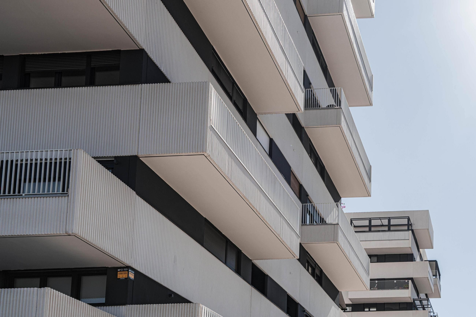 Imagen de archivo de un bloque de pisos en la capital.