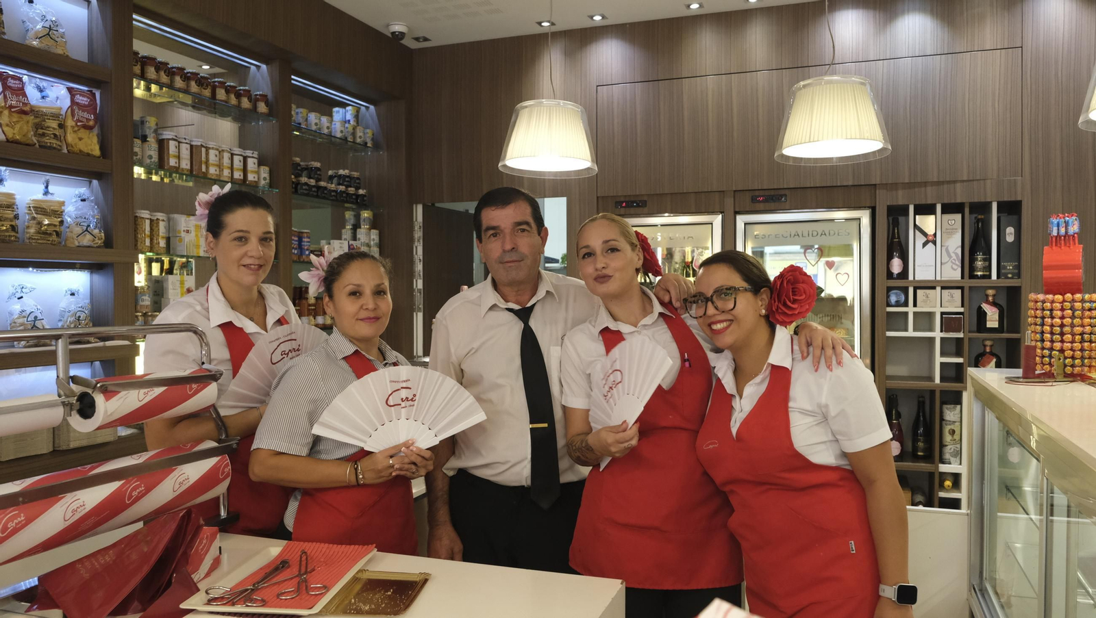 Sábado de Feria del Mediodía de Almería en La Bellota y El Buey, en La Cuarta Planta y en los ambigús