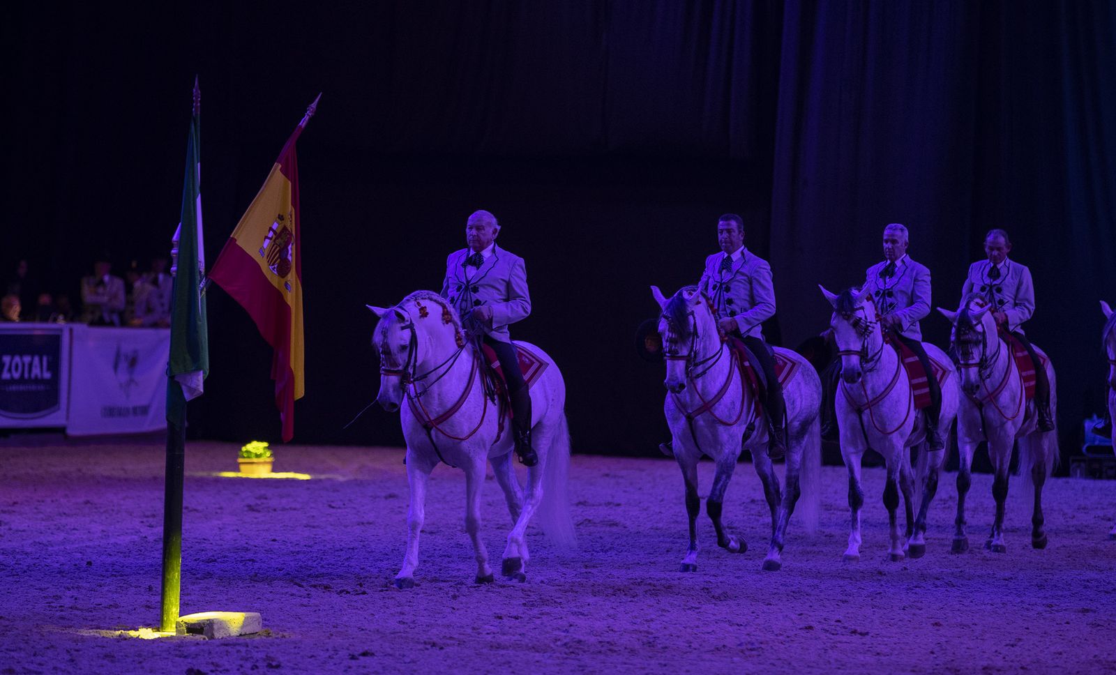 El espectáculo del SICAB 2019, en imágenes