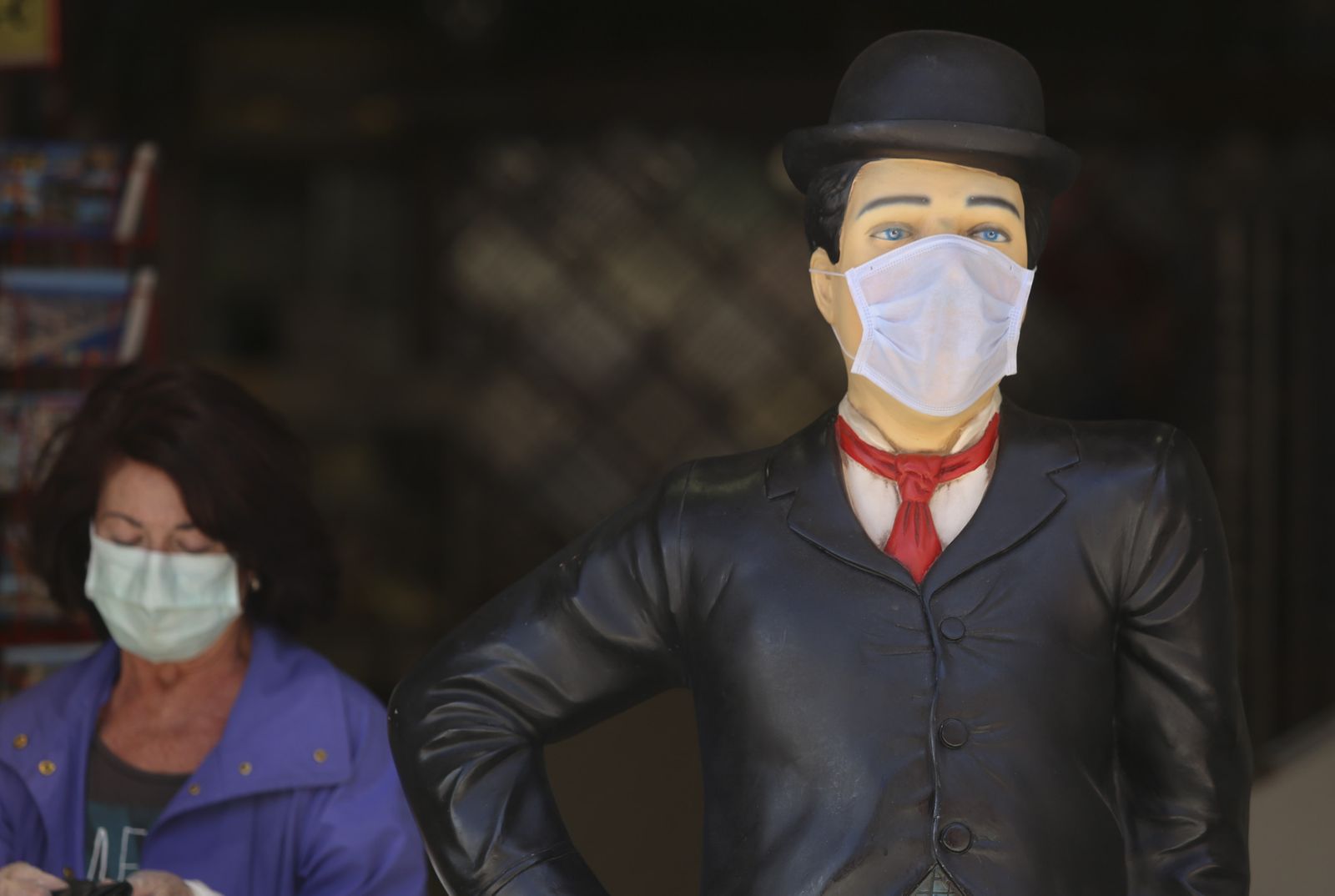 Fotos del Torremolinos menos turístico por culpa del coronavirus