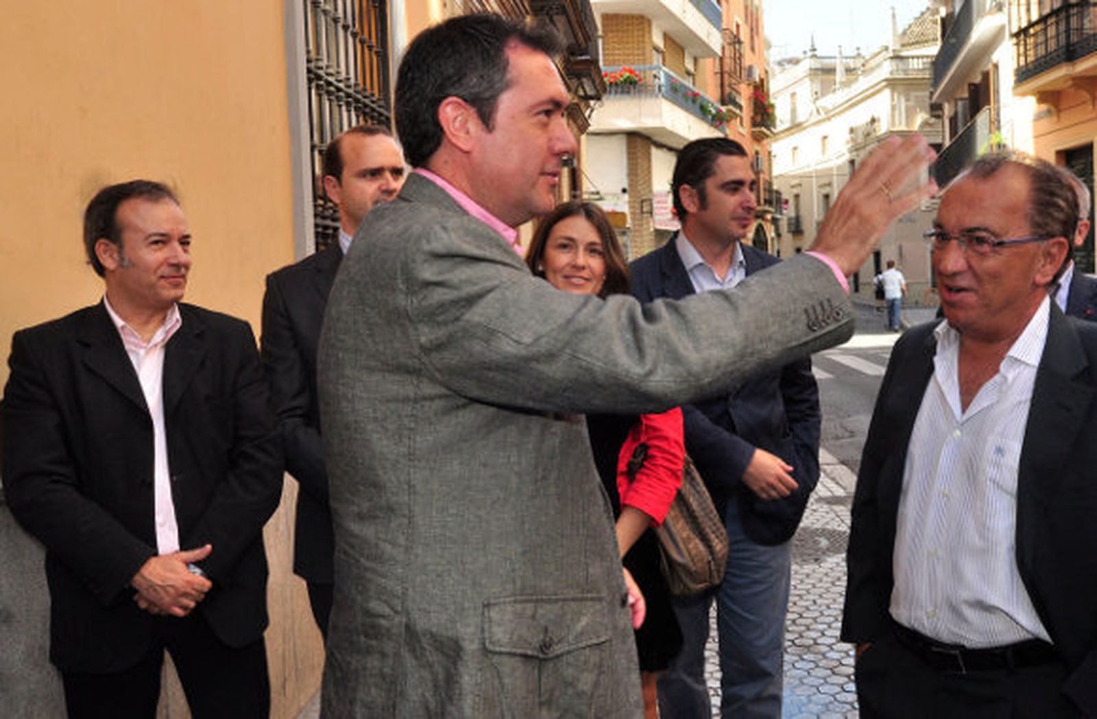 Espadas dice que ante un empate con el PP el "voto útil" es para el PSOE porque puede gobernar en minoría