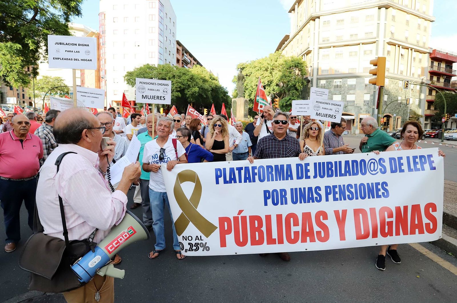 Imágenes de la manifestación "Por unas pensiones dignas"