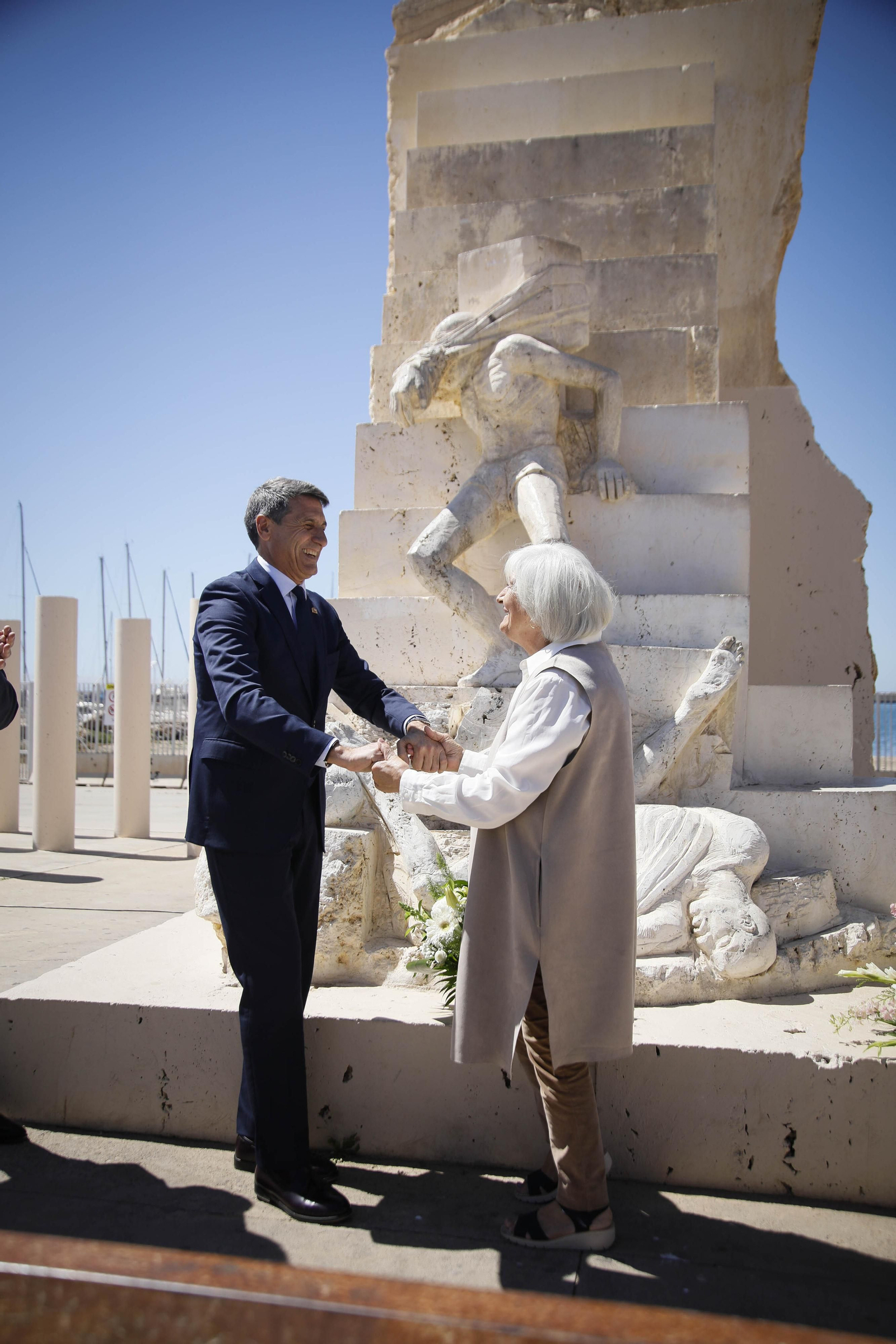 Acto de conmemoración a las víctimas del campo de concentración nazi de Mathausen, en imágenes