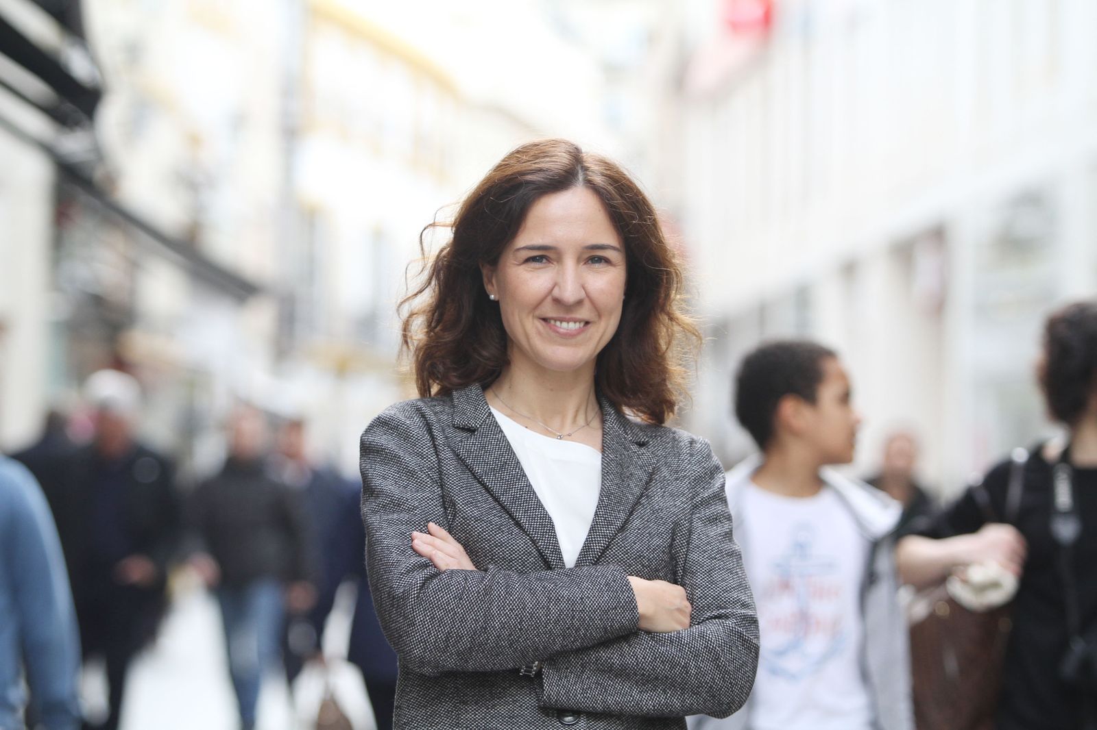 Yolanda Cerdá posa hace unos días en una calle de Sevilla.