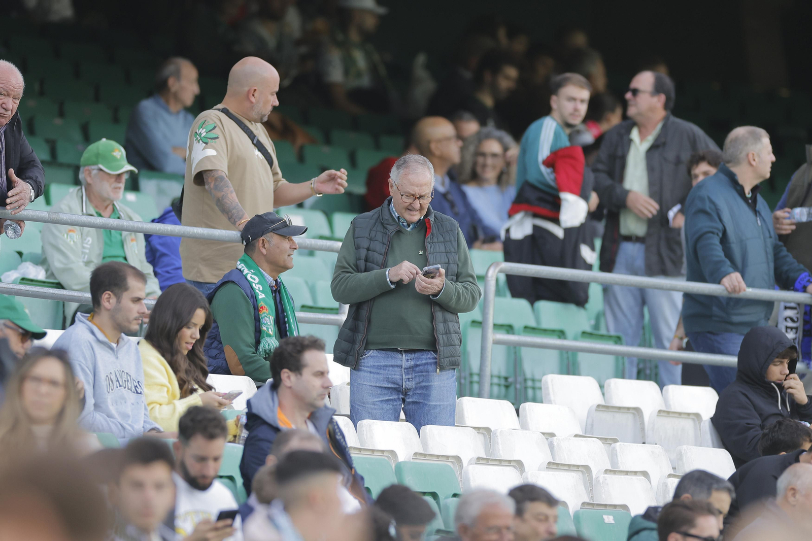 Búscate en las fotos del Betis-Real Madrid