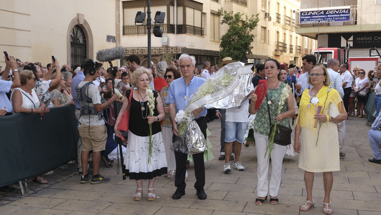 La ofrenda a la Virgen del Mar en imágenes