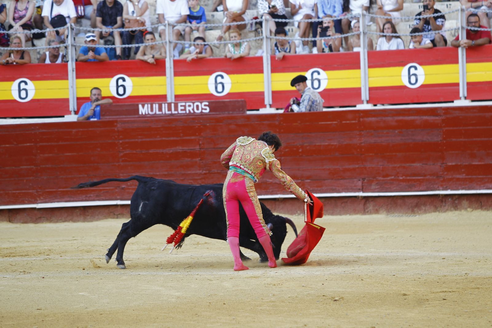 Imágenes de la novillada organizada por la Escuela Taurina de Almería