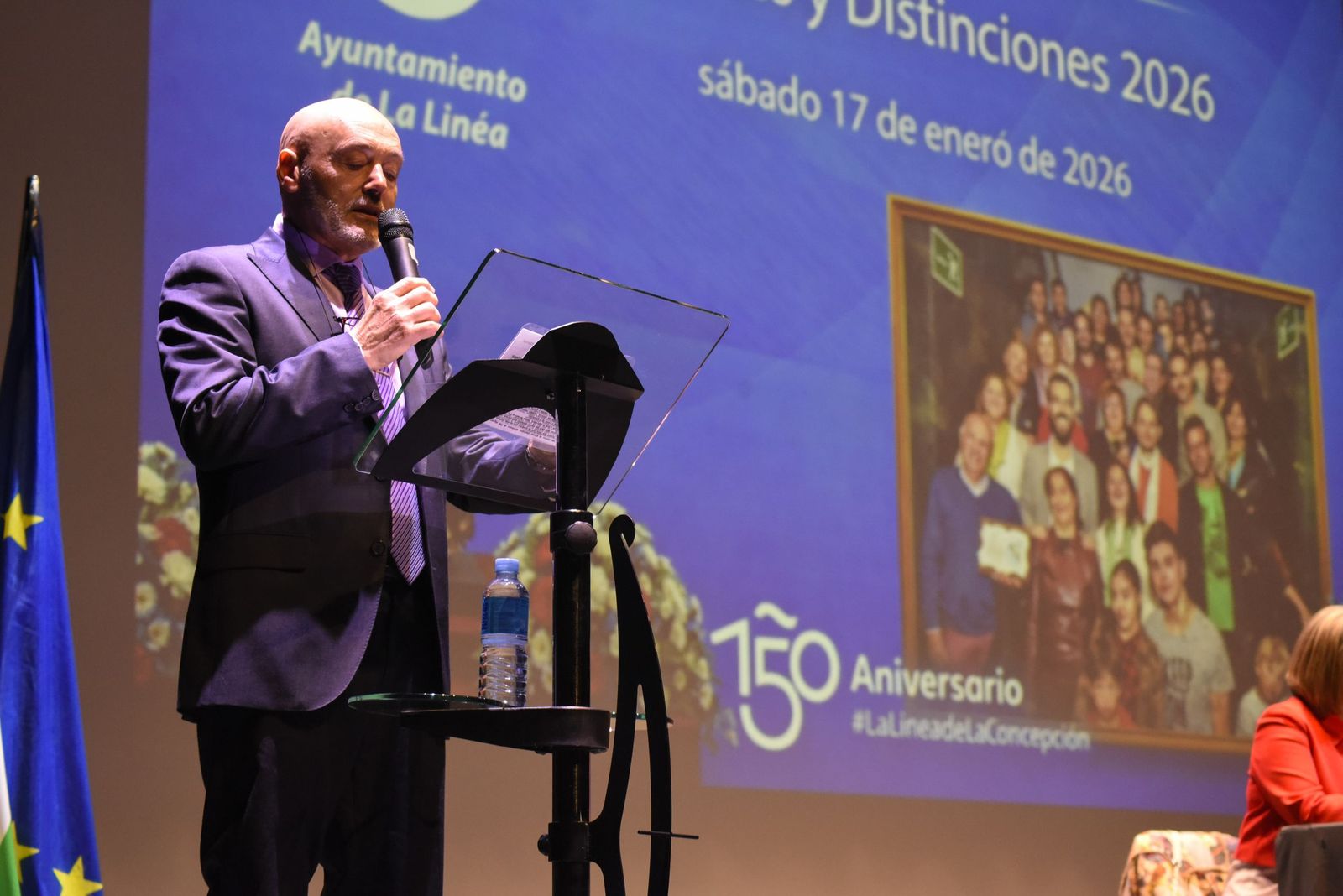 Fotos del Pleno extraordinario de entrega de honores y distinciones por el 156 aniversario de La Línea