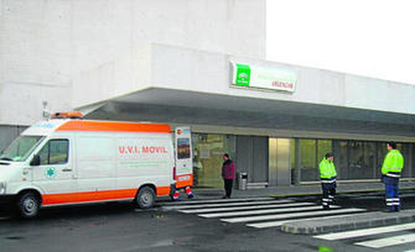 Entrada al centro hospitalario de alta resolución.