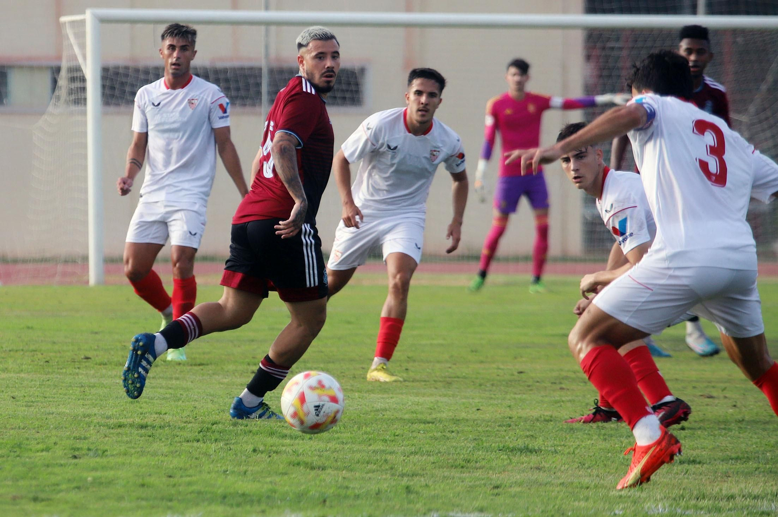 Imágenes del Recreativo de Huelva-Sevilla At en el Memorial Manuel González Rodríguez de Punta Umbría