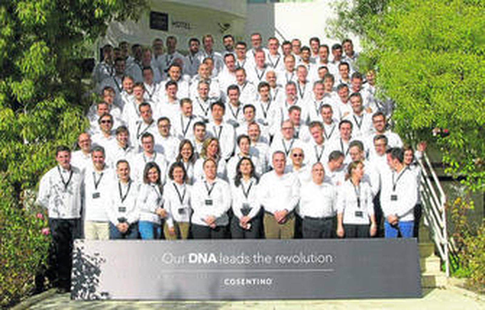 Imagen de grupo de las Jorndas Estratégicas de Cosentino celebradas en su sede central, en Cantoria.