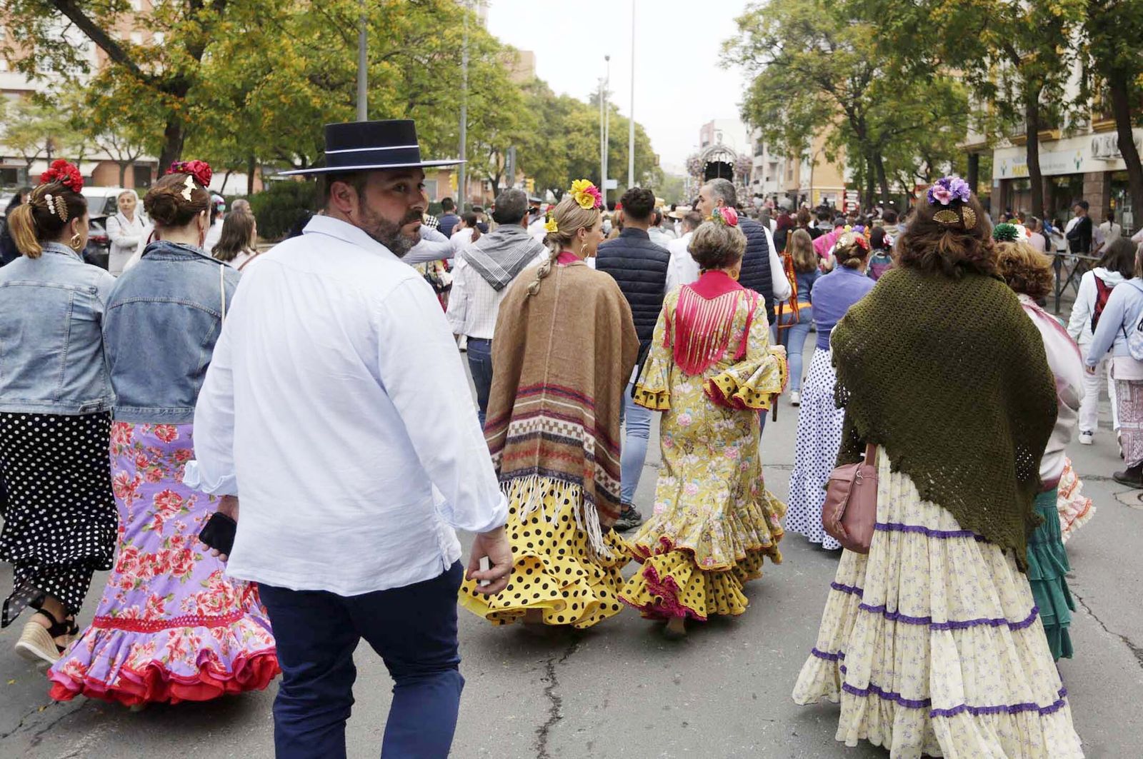 El Rocío 2023: Imágenes de los peregrinos de la Hermandad de Emigrantes