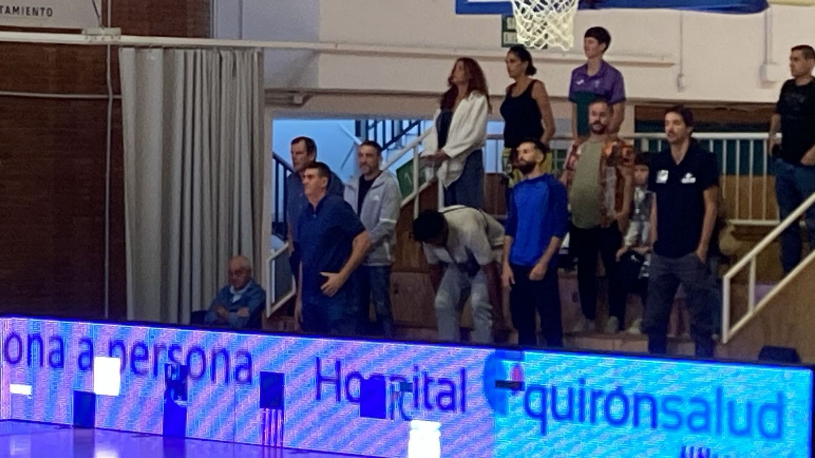 Ibon Navarro presencia el gran debut del Unicaja Andalucía en Tercera FEB