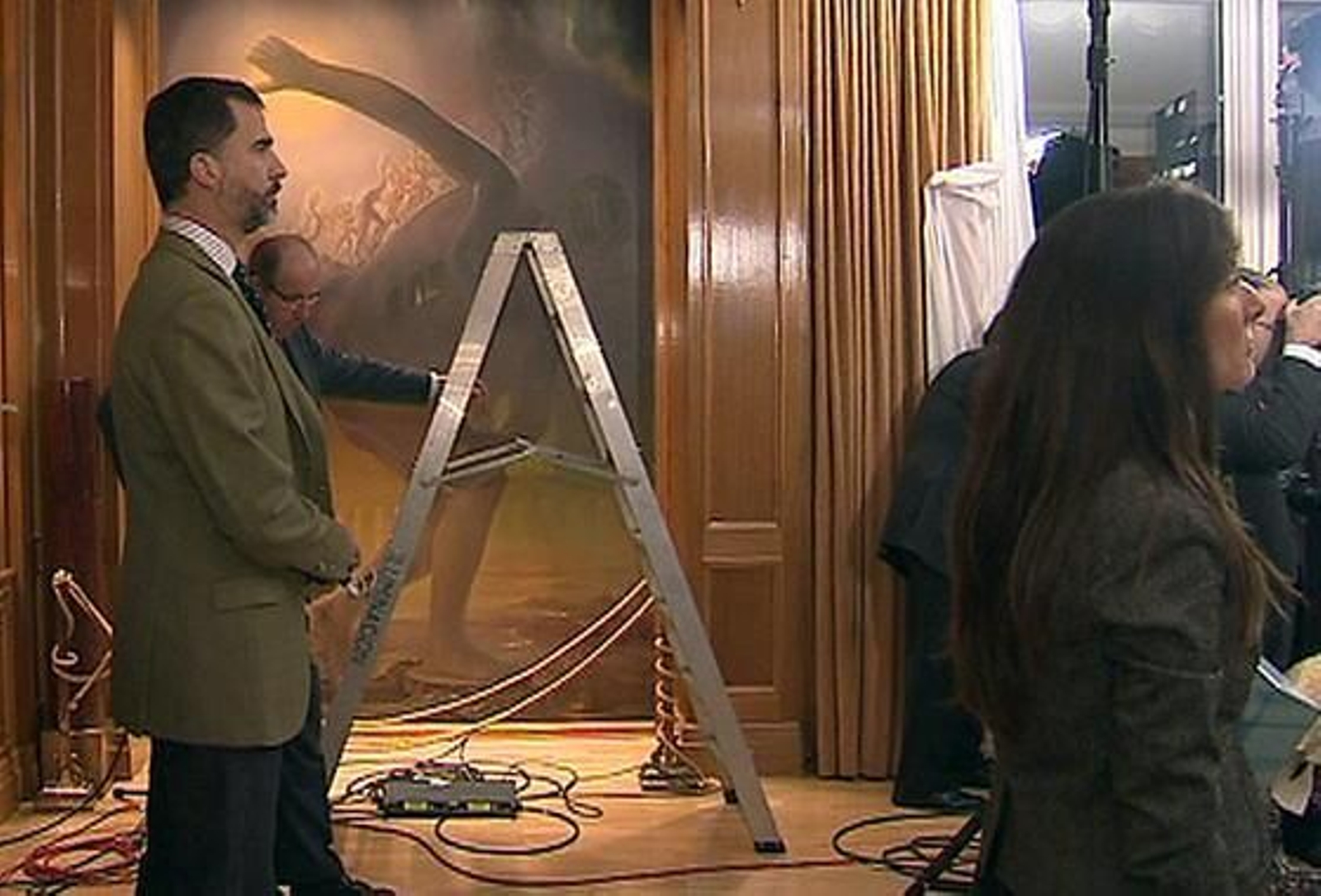 El Príncipe Felipe, testigo tras las cámaras del mensaje de Navidad del Rey