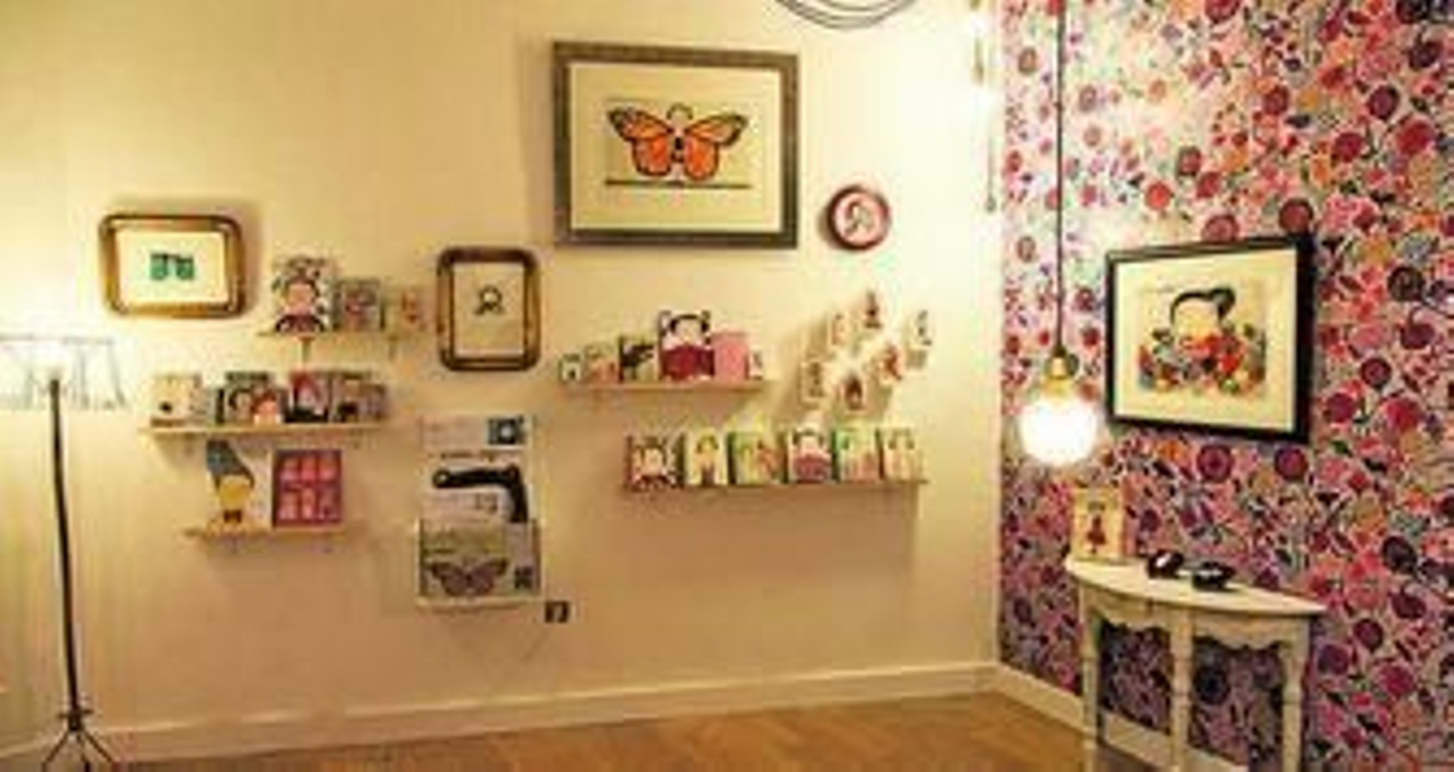 En el 'Pop up store' de la artista Eva Armisén