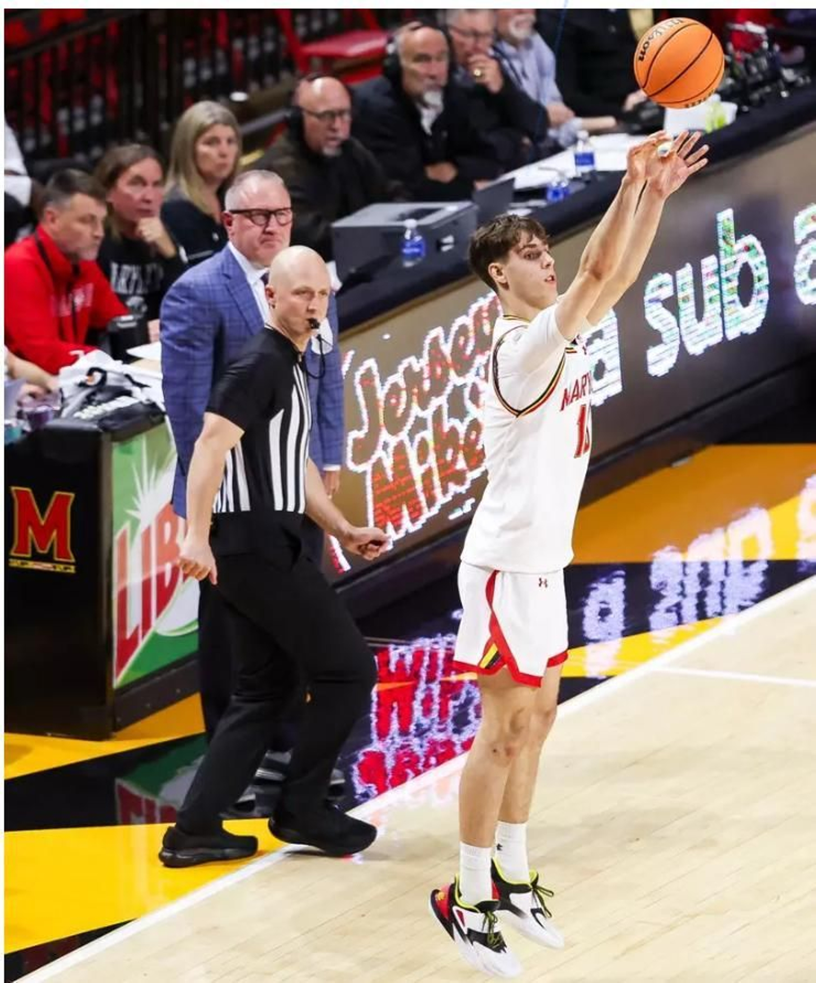 NCAA: Mario Saint-Supéry brilla en el triunfo de Gonzaga