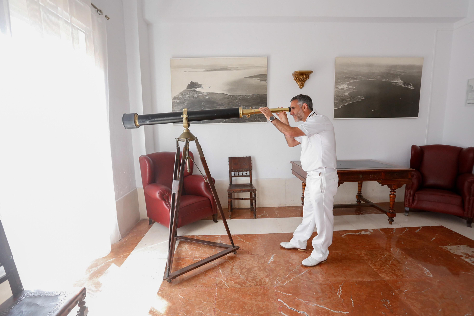 Jornadas de puertas abiertas en la Comandancia de  Marina de Algeciras, en imágenes