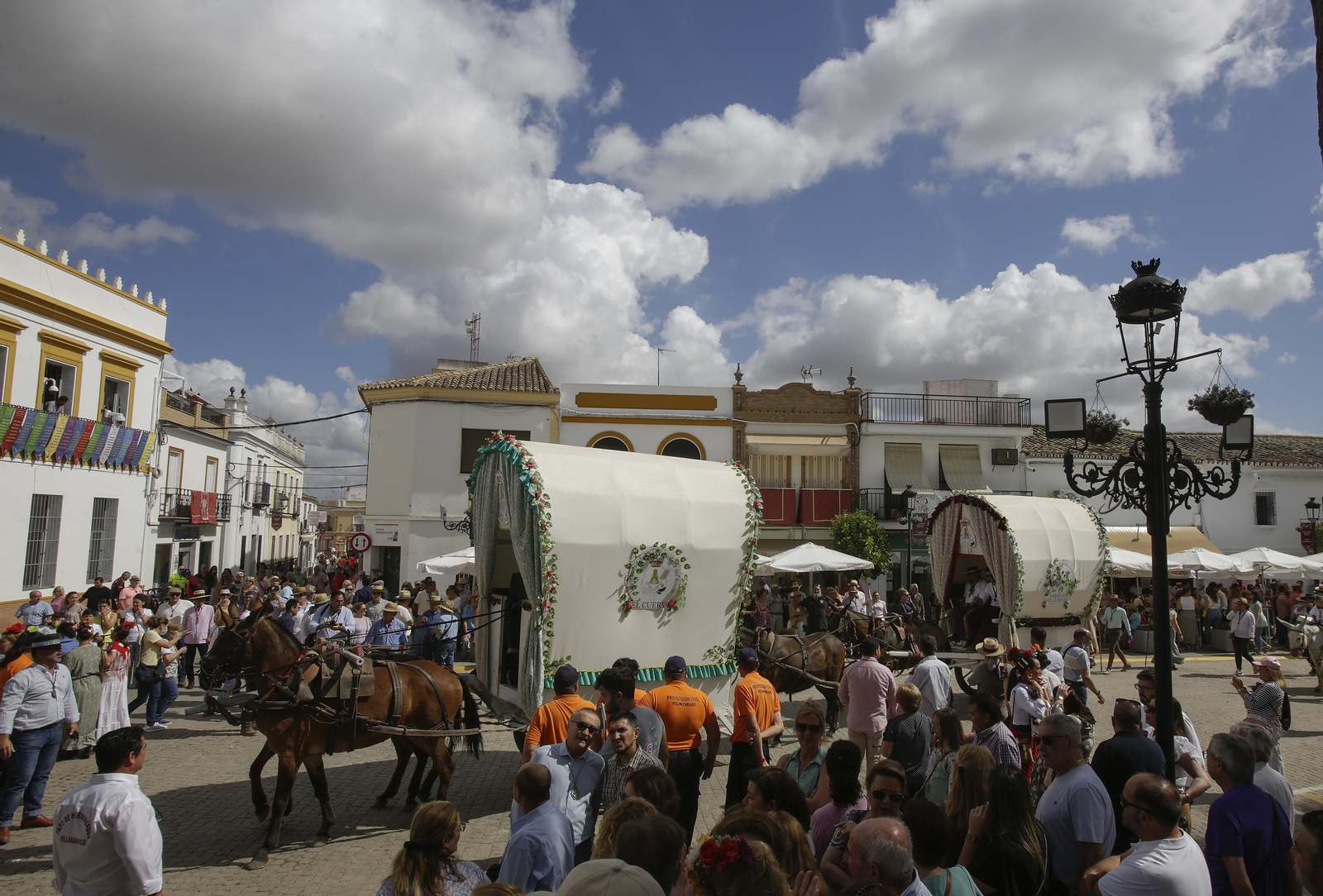 Paso de las Hermandades por Villamanrique