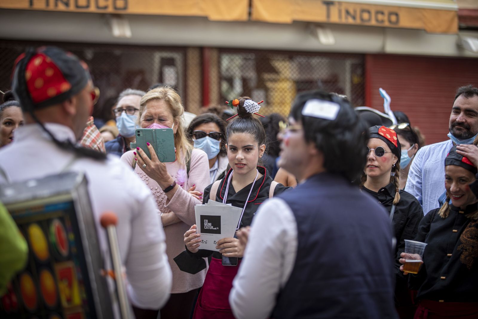 Imágenes del domingo de Carnaval ilegal en Cádiz