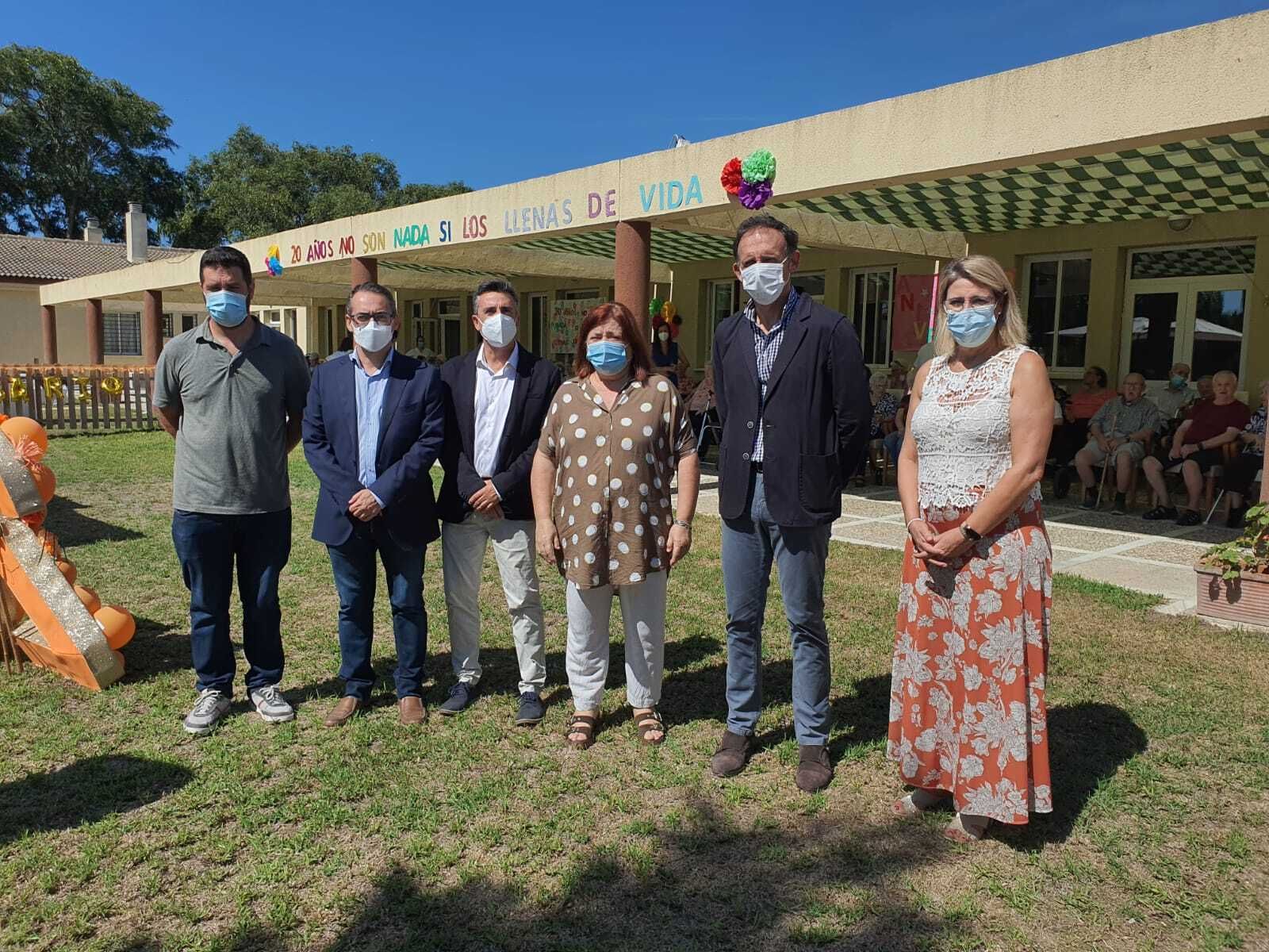 Visita institucional por el 20 aniversario de la Residencia de Mayores Novo Sancti Petri.