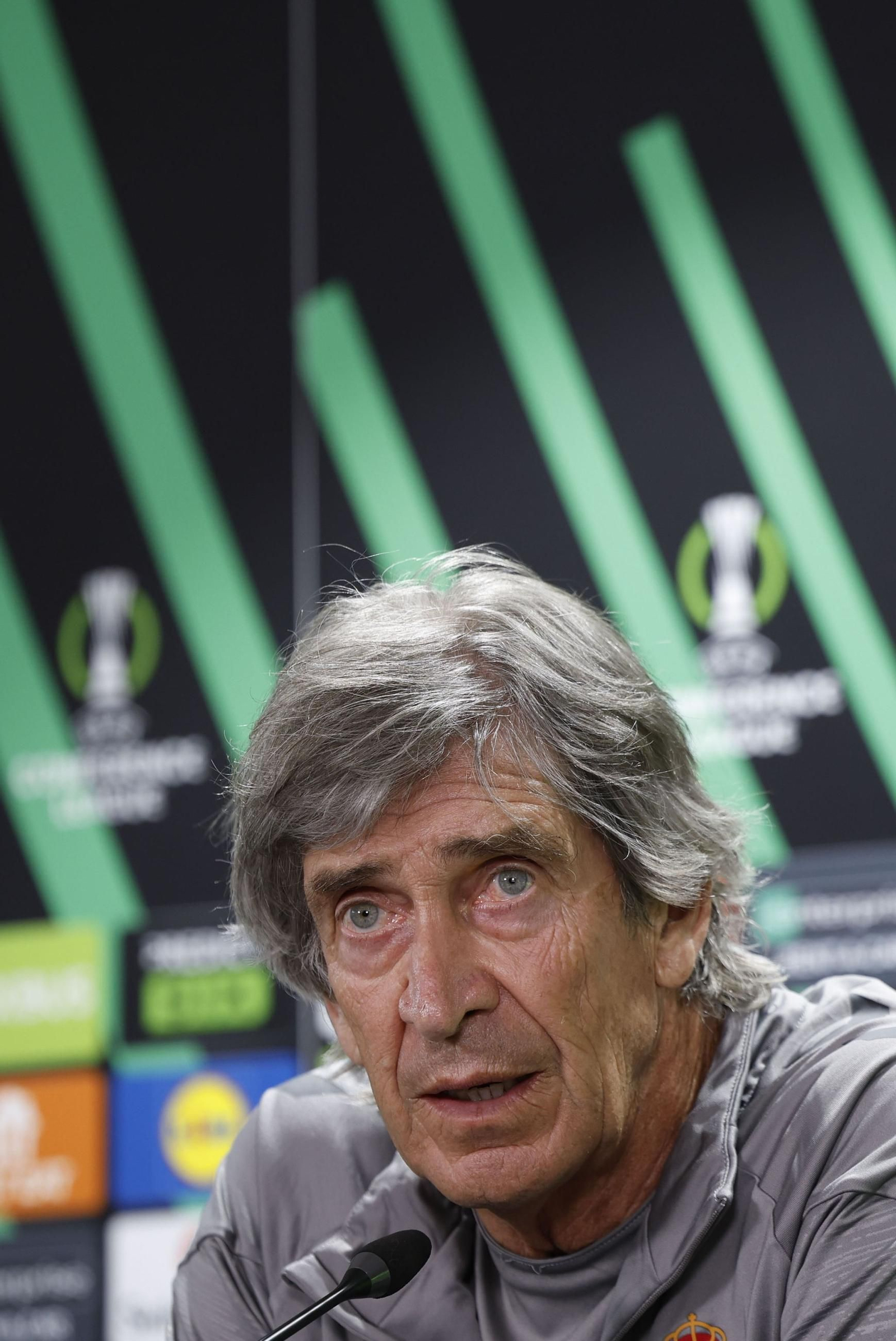 Las fotos de la previa del Betis - Jagiellonia