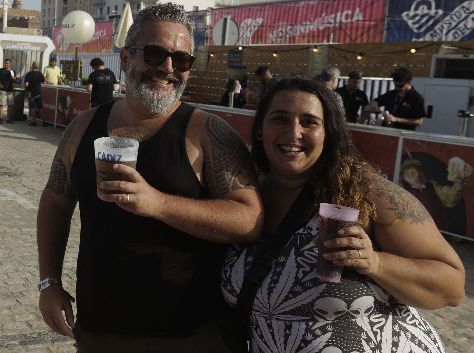 Búscate en las imágenes del primer día de conciertos en el festival  "No sin música"