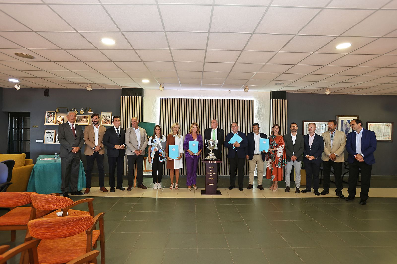 Imágenes de la constitución y presentación del Comité de Honor del centenario de la Copa del Rey de Tenis