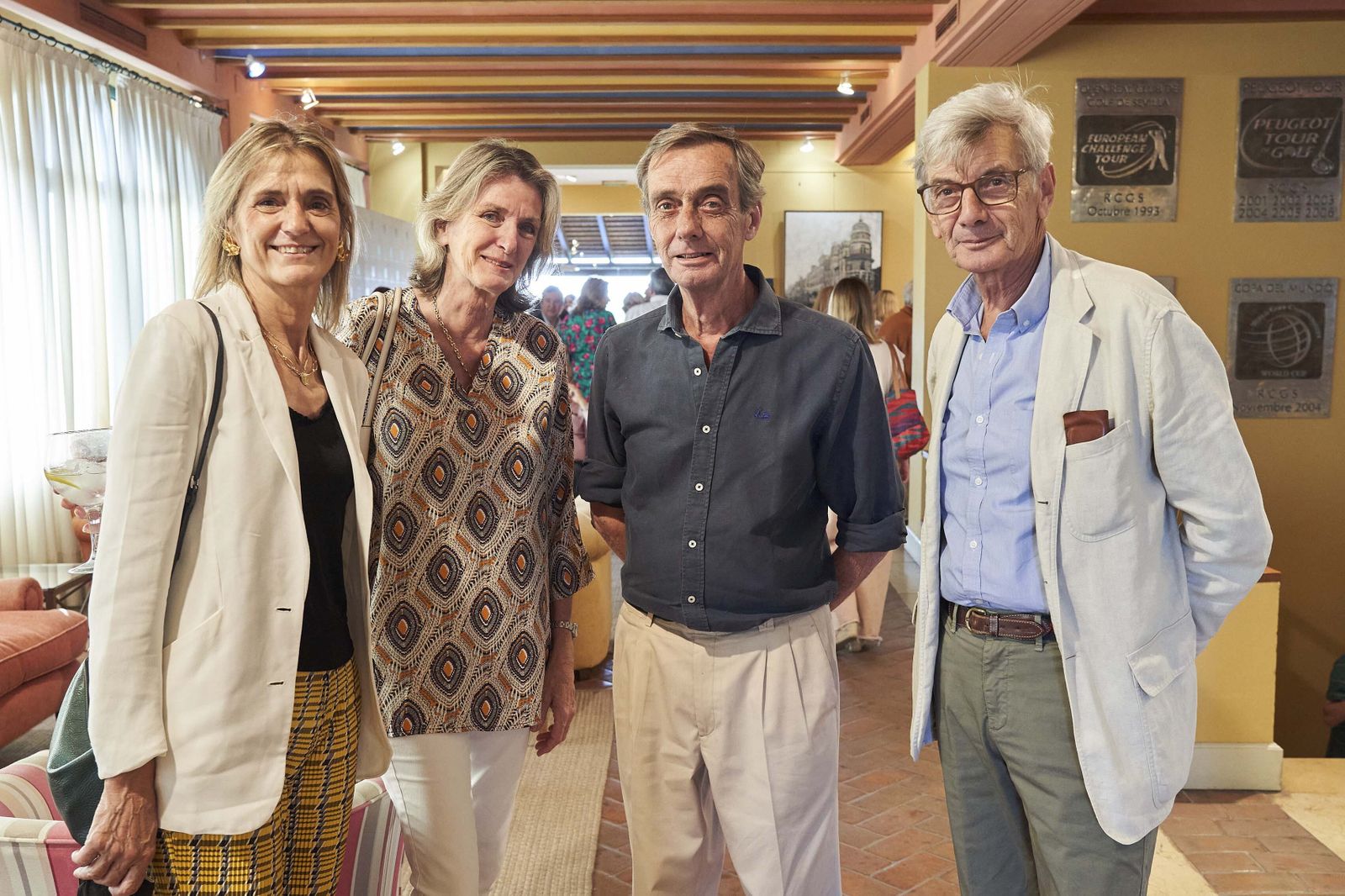 Inauguración de la exposición por del 30 aniversario Del Real Club de Golf