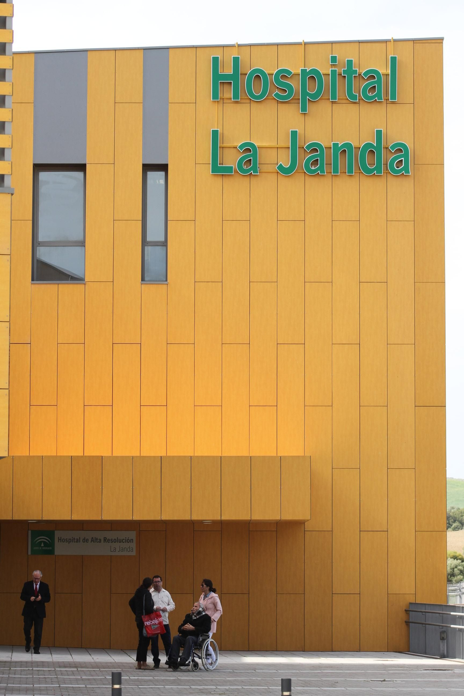 El nuevo hospital de La Janda abre sus puertas