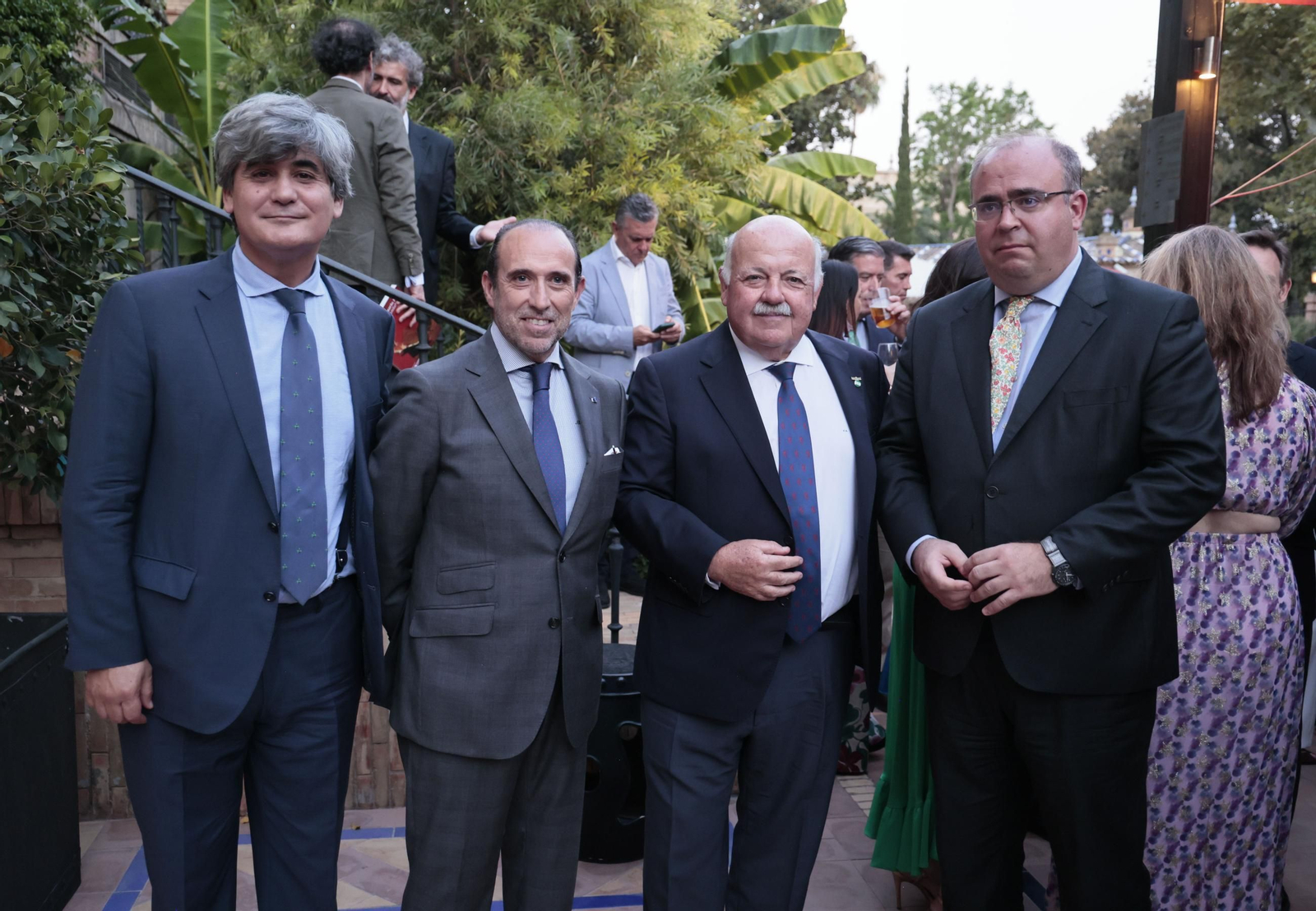 José Luis Martínez, Modesto Cabezas, Jesús Aguirre, Carlos Navarro