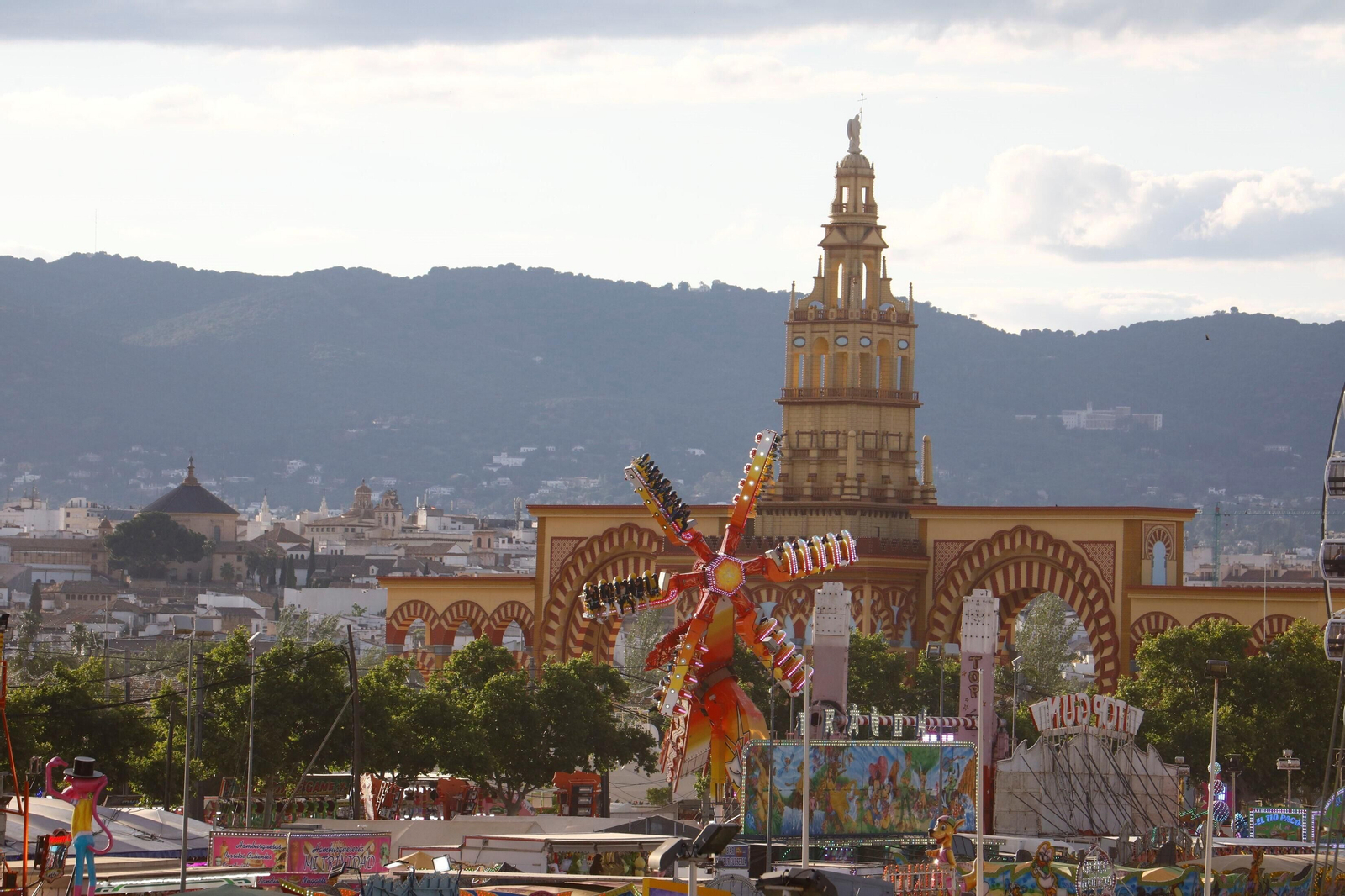 Las imágenes del miércoles en la Feria de Córdoba