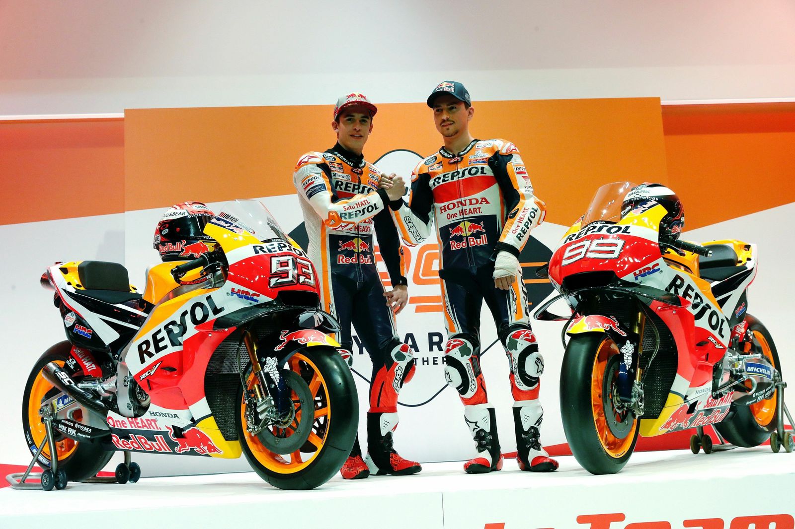 Márquez y Lorenzo, con la Honda RC 213 V