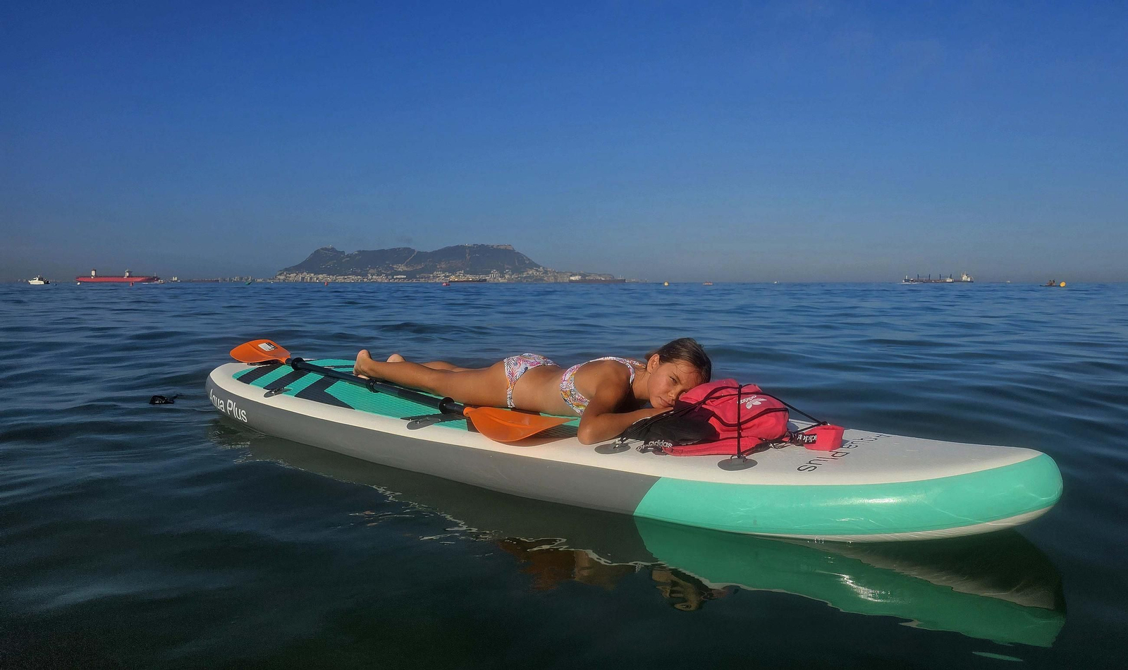 Ruta de paddle surf por la playa de Getares en Algeciras