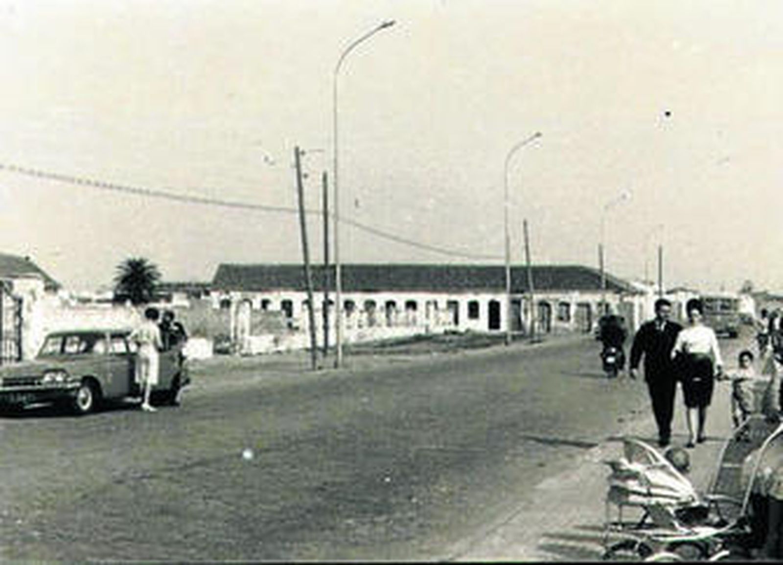 Avenida de España, puerta de La Línea (I)